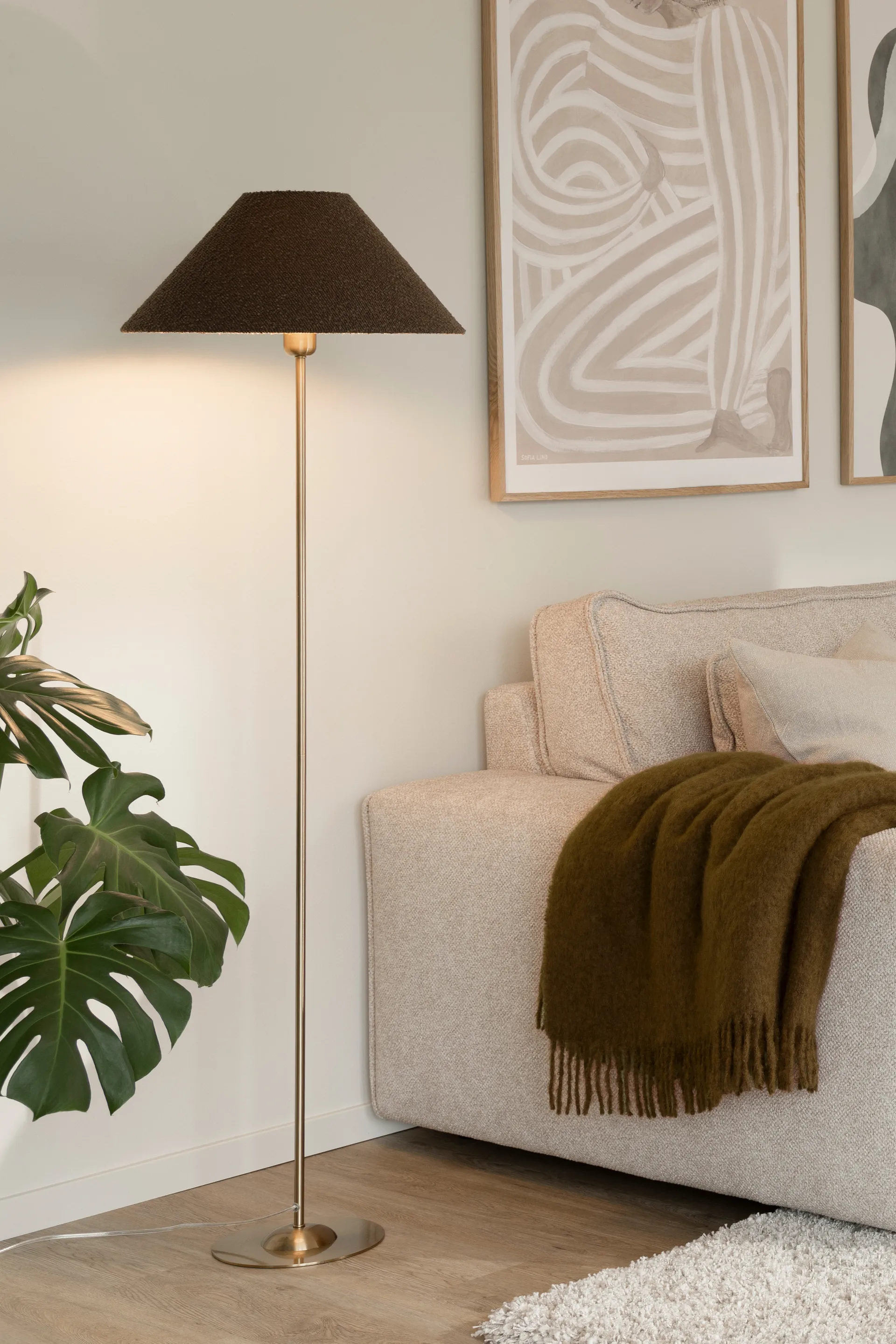 아이리스 45 램프쉐이드, Bouclé mocha Globen Lighting | 글로벤라이팅