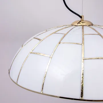 옴브렐로 펜던트 조명 60 cm - White glass-Brass - Globen Lighting | 글로벤라이팅