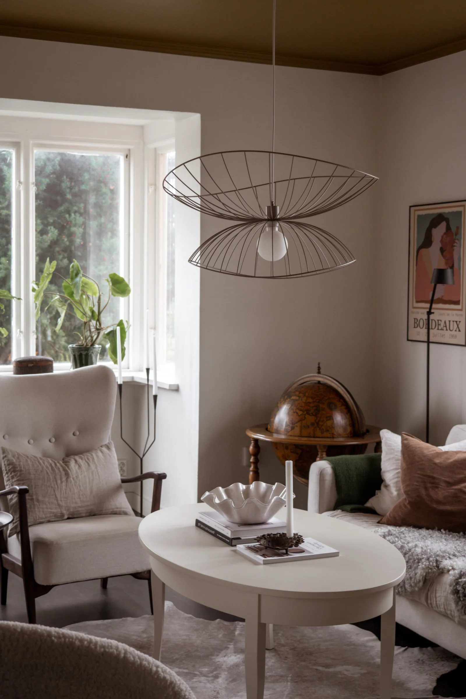 레이 펜던트 조명 Ø70 cm, Mud Globen Lighting | 글로벤라이팅