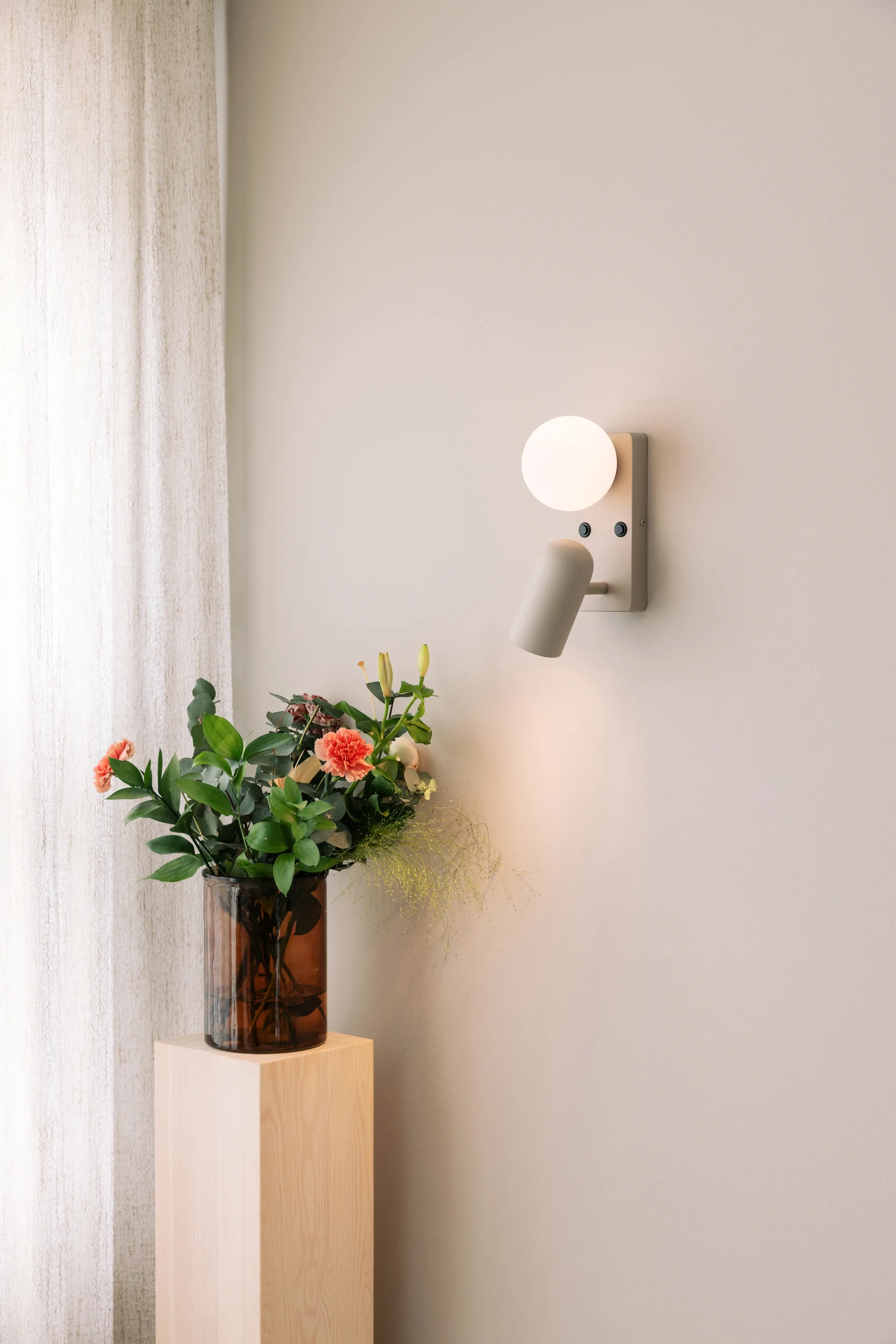 도피오 벽 조명, Beige Globen Lighting | 글로벤라이팅