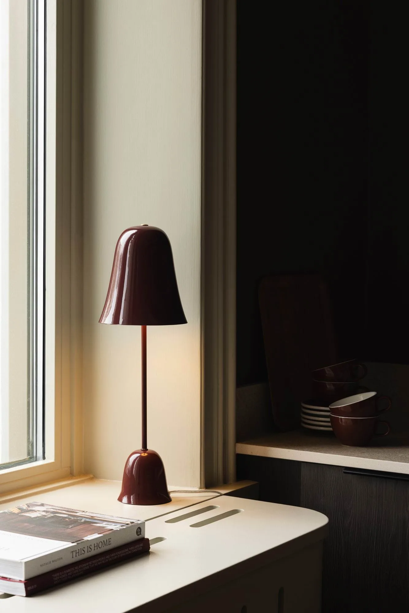 Blåklockan 테이블 조명, Winröd (red), Ø16xH50 cm Globen Lighting | 글로벤라이팅