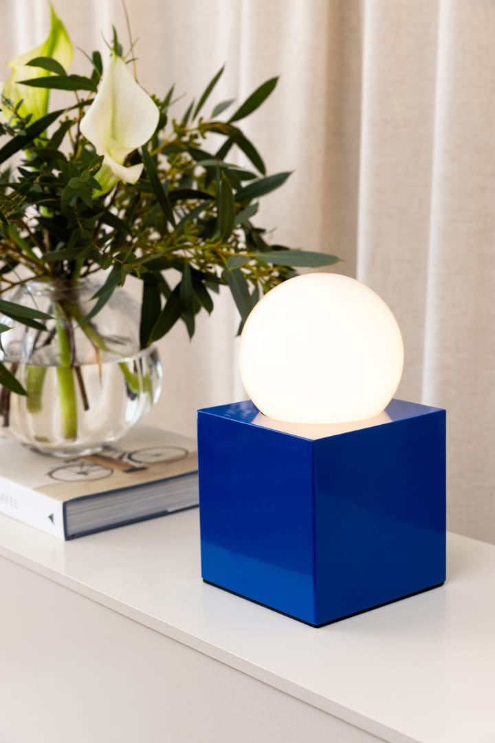 Bob 14 테이블 조명, Blue Globen Lighting | 글로벤라이팅