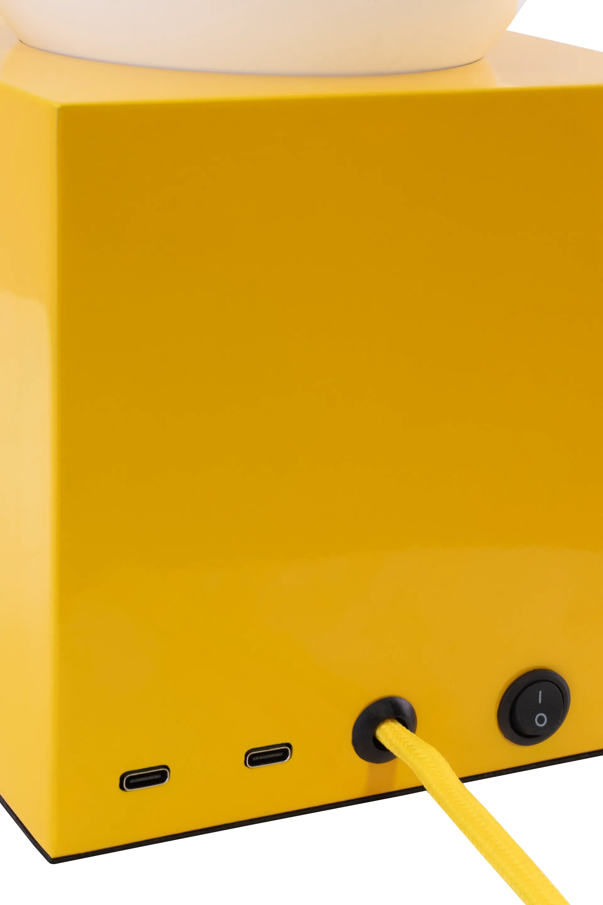 Bob 14 테이블 조명, Yellow Globen Lighting | 글로벤라이팅