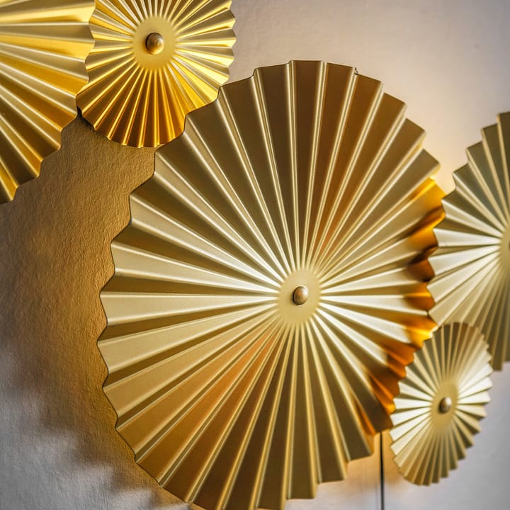 오메가 벽 조명, Brushed brass Globen Lighting | 글로벤라이팅