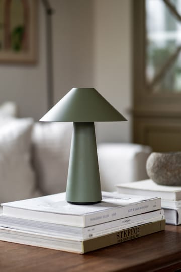 칸 휴대용 테이블 조명 - Green - Globen Lighting | 글로벤라이팅