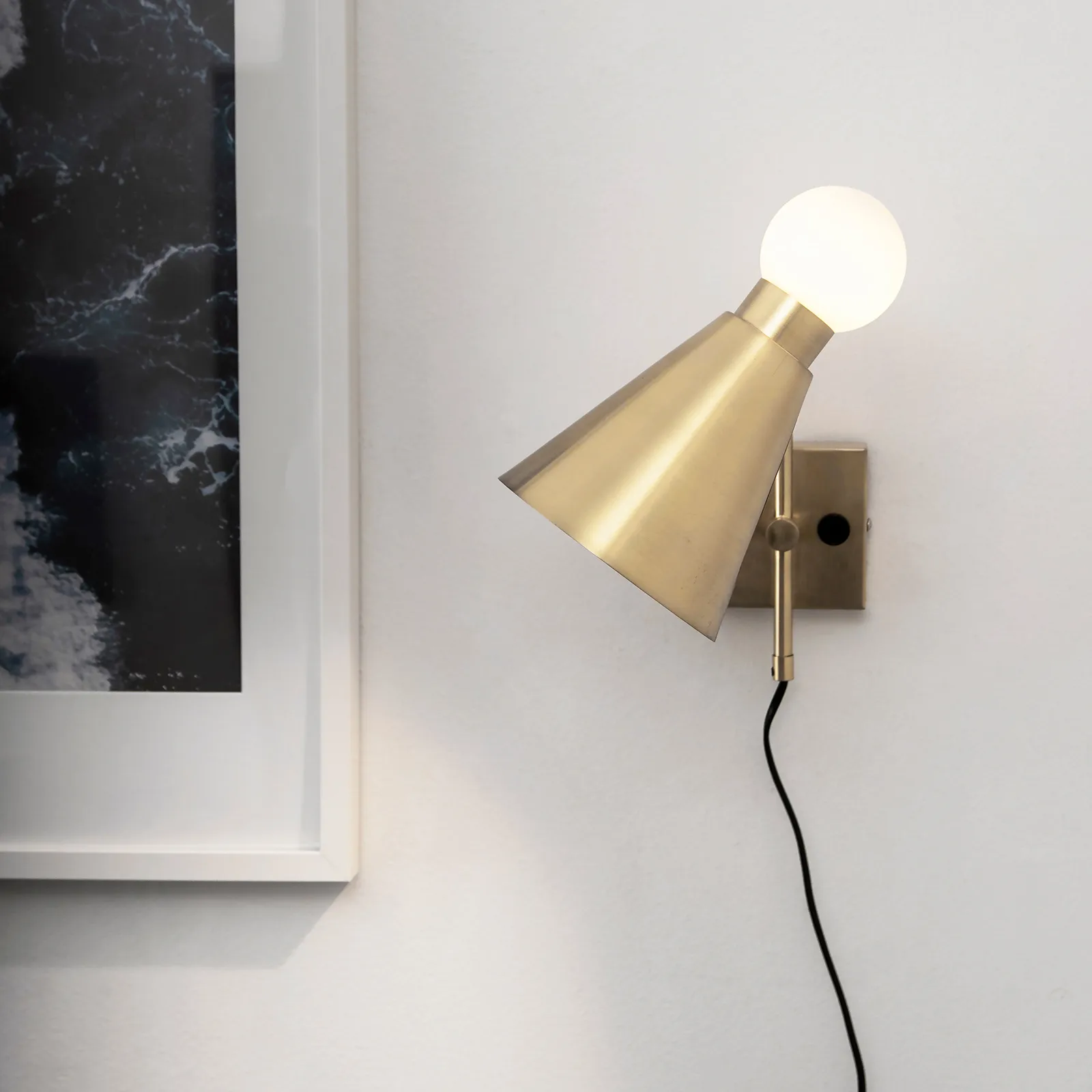 Ludo 벽 조명, brushed brass Globen Lighting | 글로벤라이팅