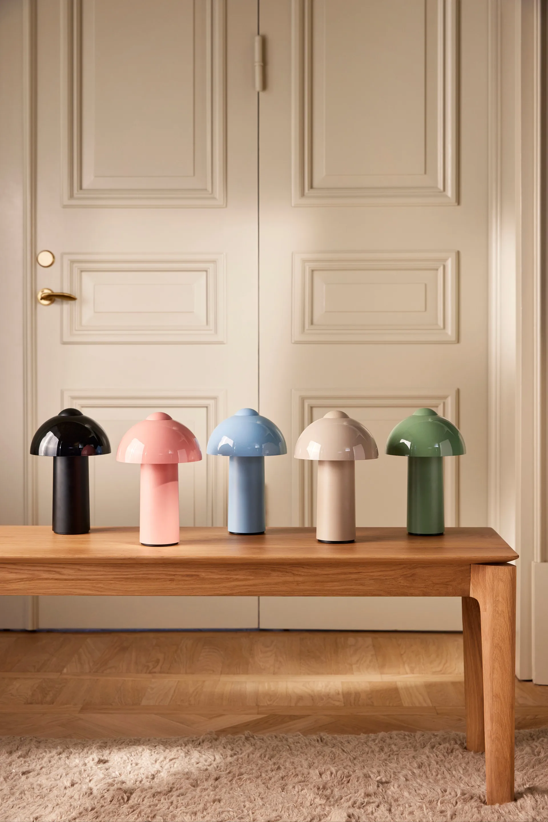 버디 휴대용 테이블 조명, Sand Globen Lighting | 글로벤라이팅