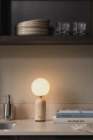 Torrano 무선 테이블 조명 - Beige travertine, 27,5 cm - Globen Lighting | 글로벤라이팅