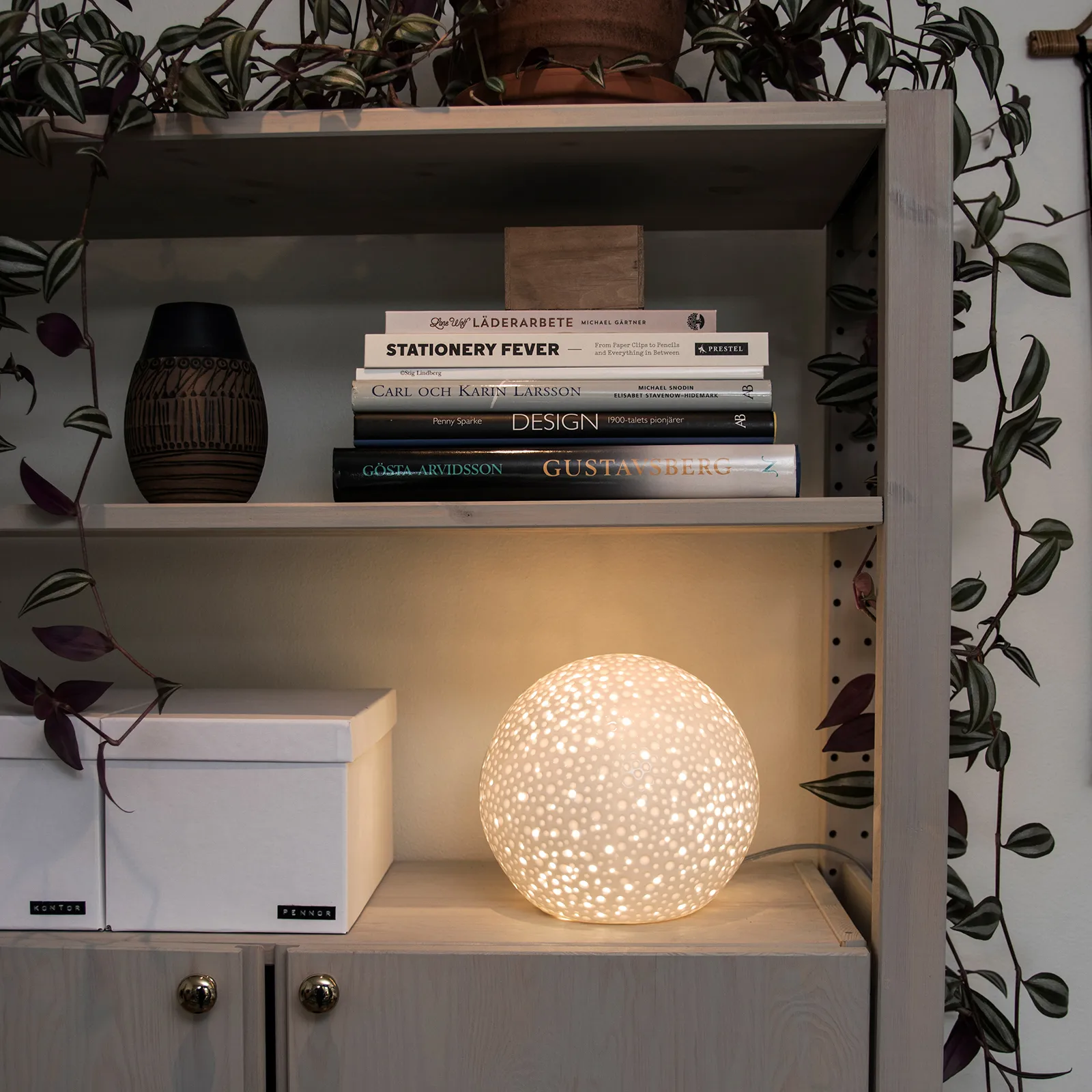 문라이트 테이블 조명 XL 21 cm, white Globen Lighting | 글로벤라이팅