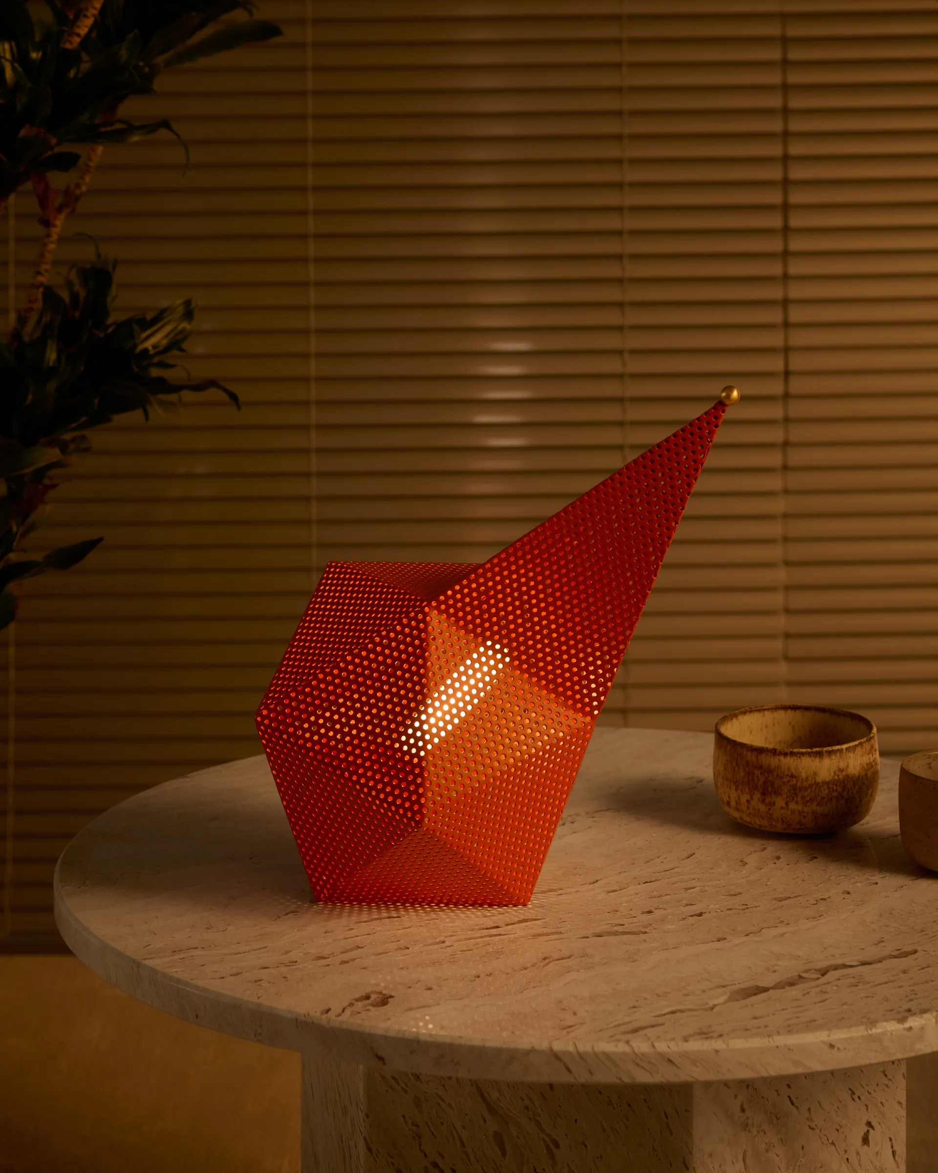 Bagdad 무선 조명, International orange GUBI | 구비