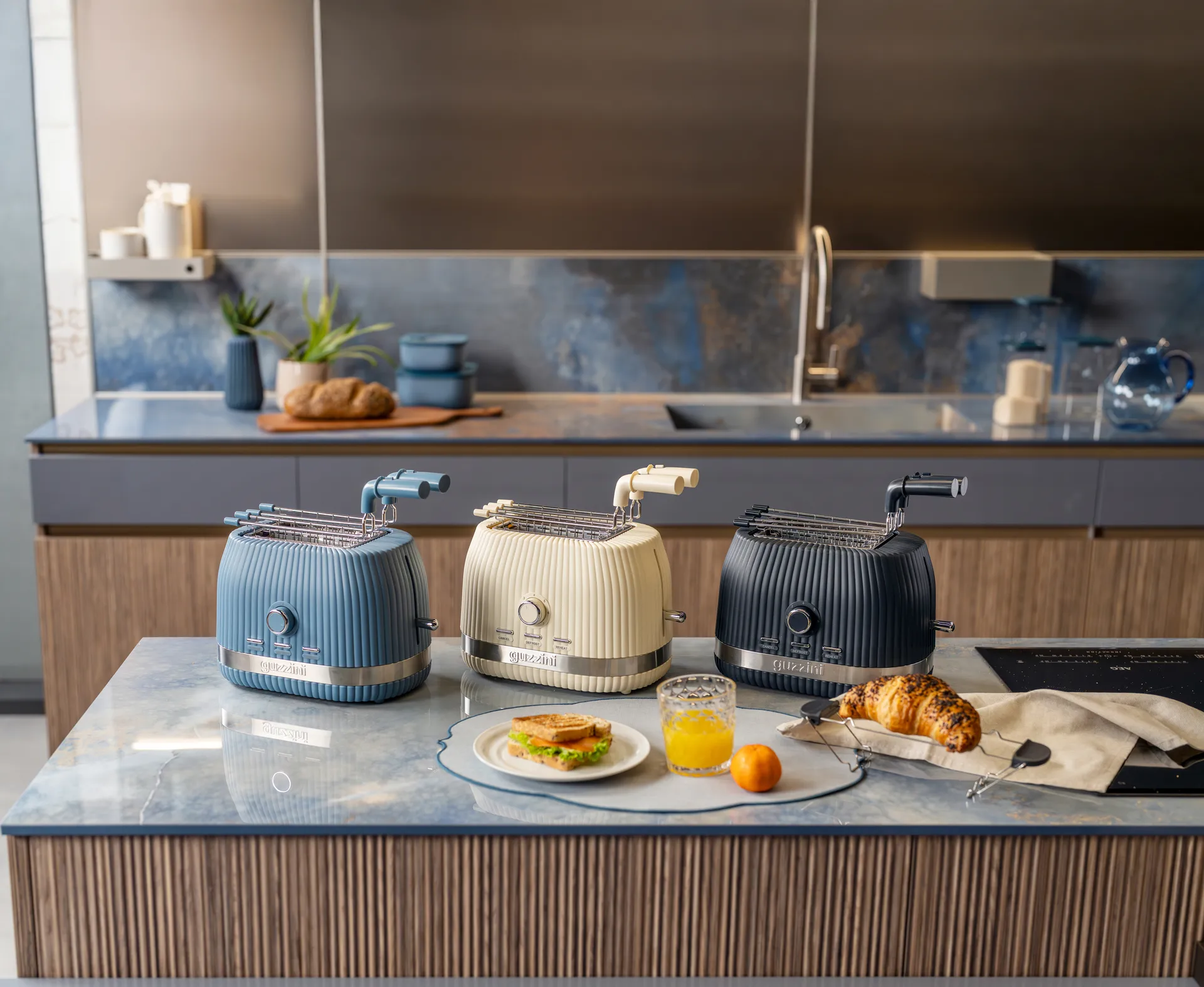 수셰프 토스터, Navy Blue Guzzini