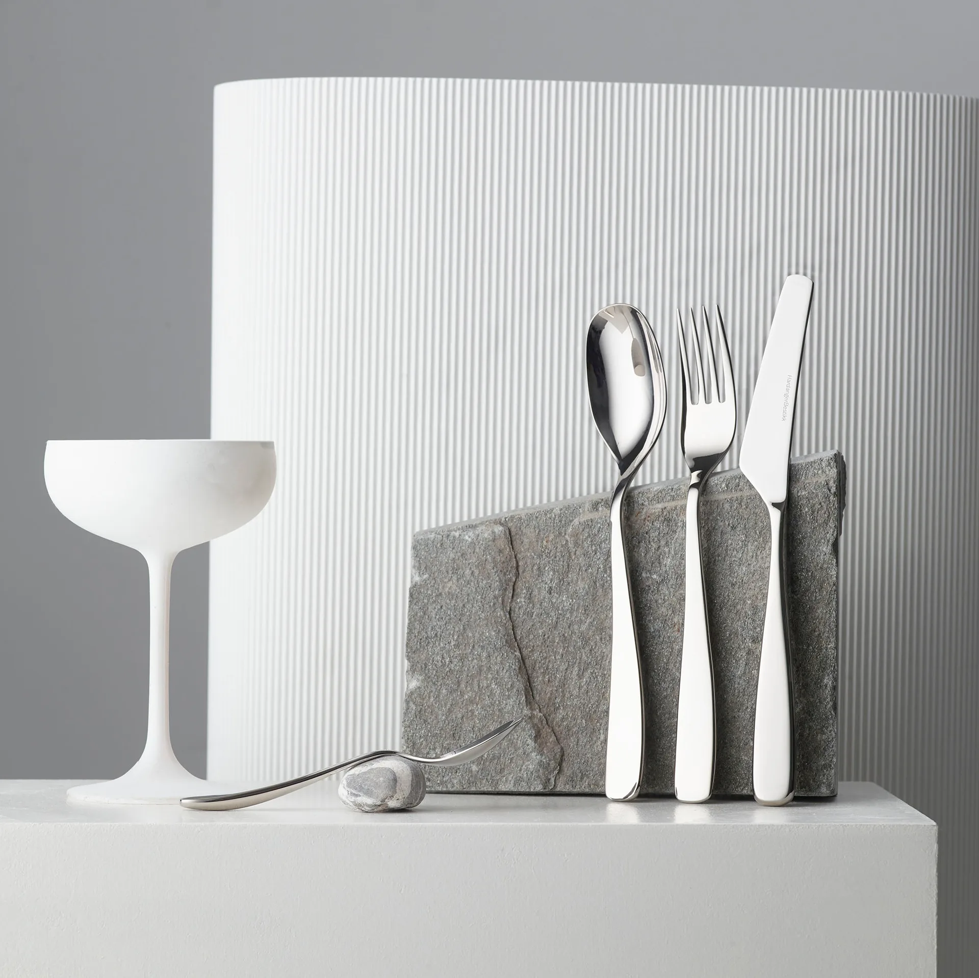 투바 커트러리 24 pcs 투바 커트러리, stainless steel Hardanger Bestikk | 하덴거베스틱