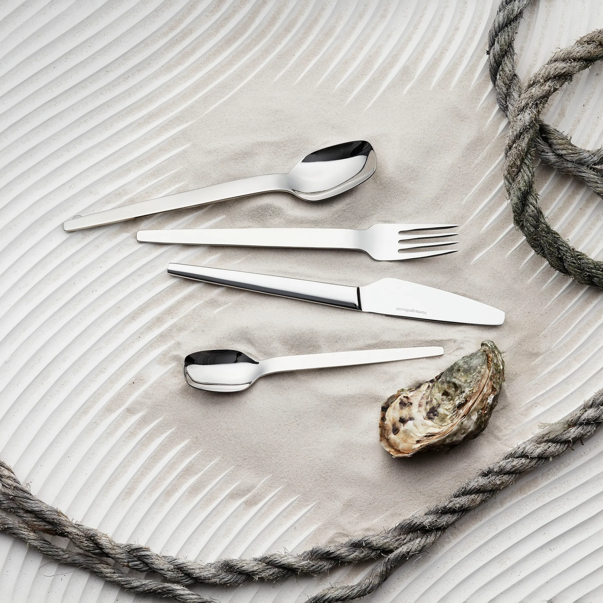 티나 커트러리 53 pcs, 40 pieces Hardanger Bestikk | 하덴거베스틱