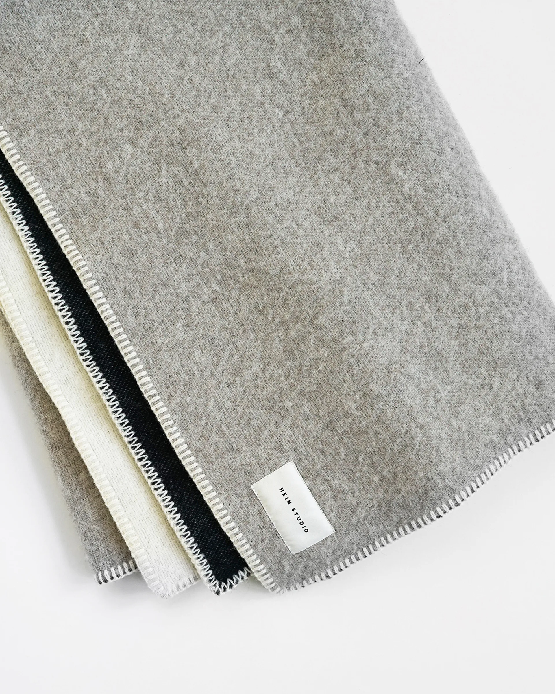 클레오 담요 130x180 cm, No. 01 Hein Studio | 헤인 스튜디오