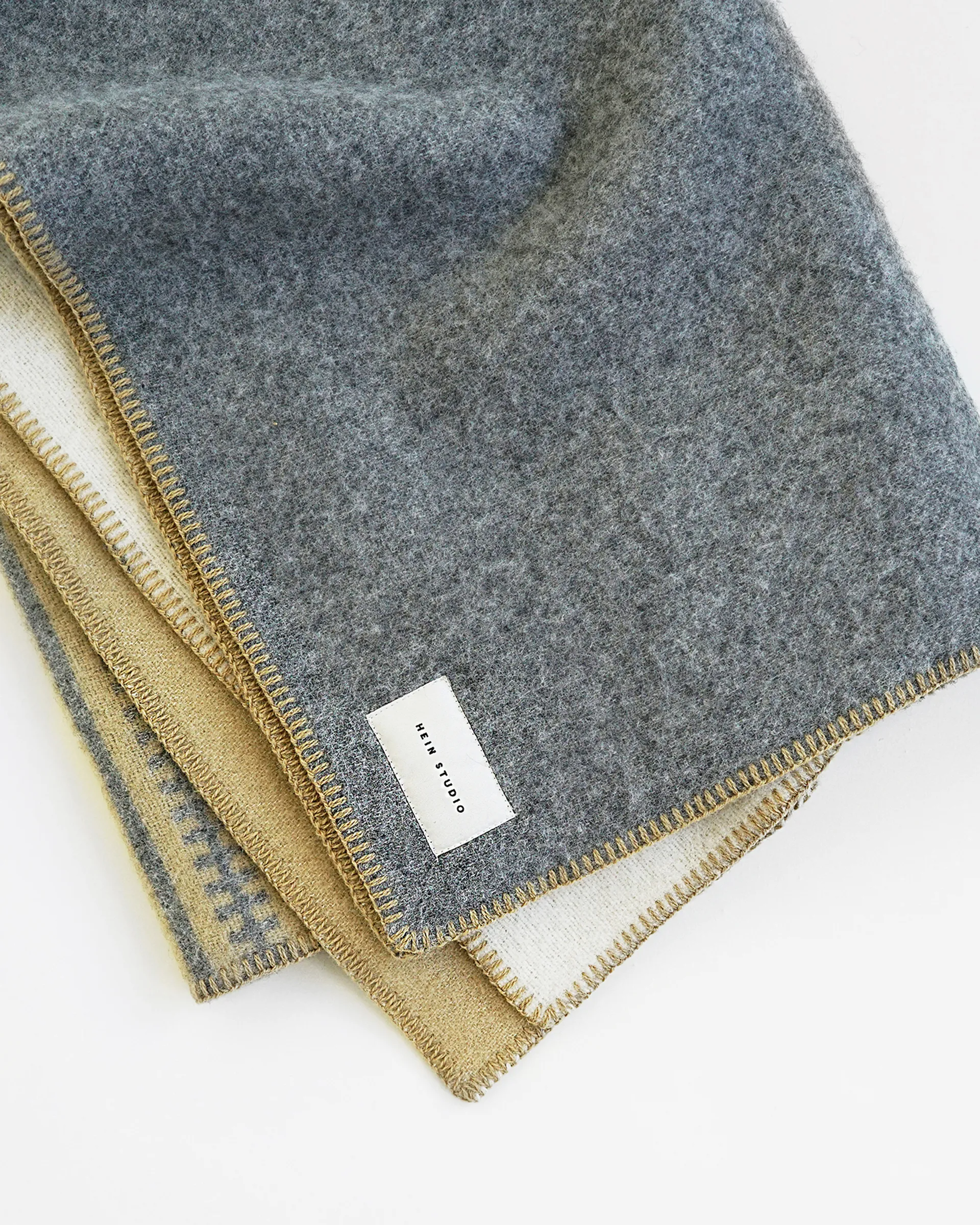 아이야나 담요 130x180 cm, No. 02 Hein Studio | 헤인 스튜디오