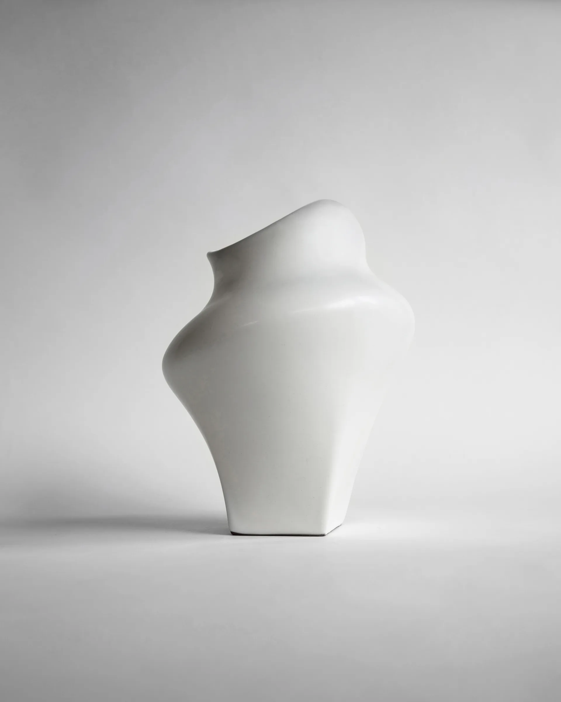 나미 화병 20 cm, White Hein Studio | 헤인 스튜디오