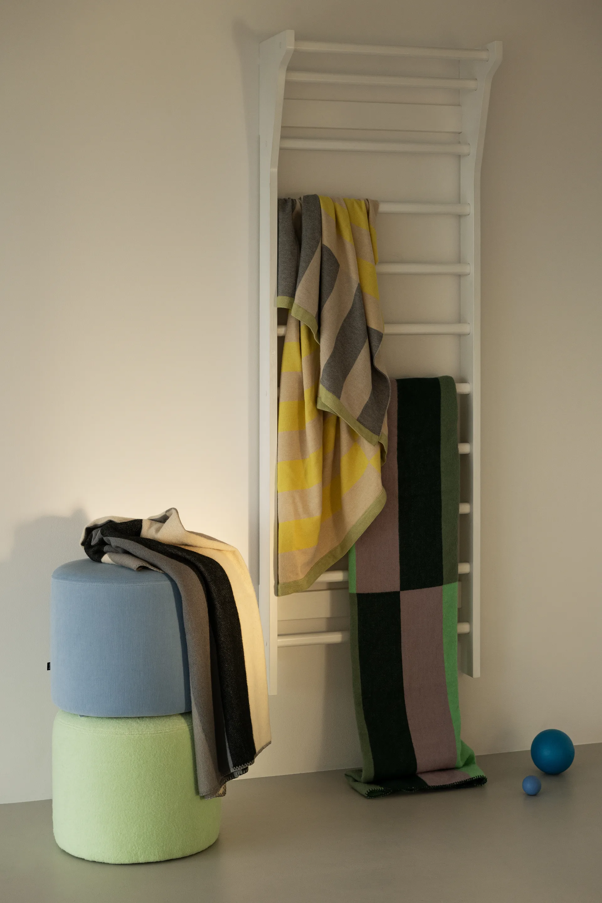 본 푸프 Ø50x41 cm, Sawdust Hem | 헴