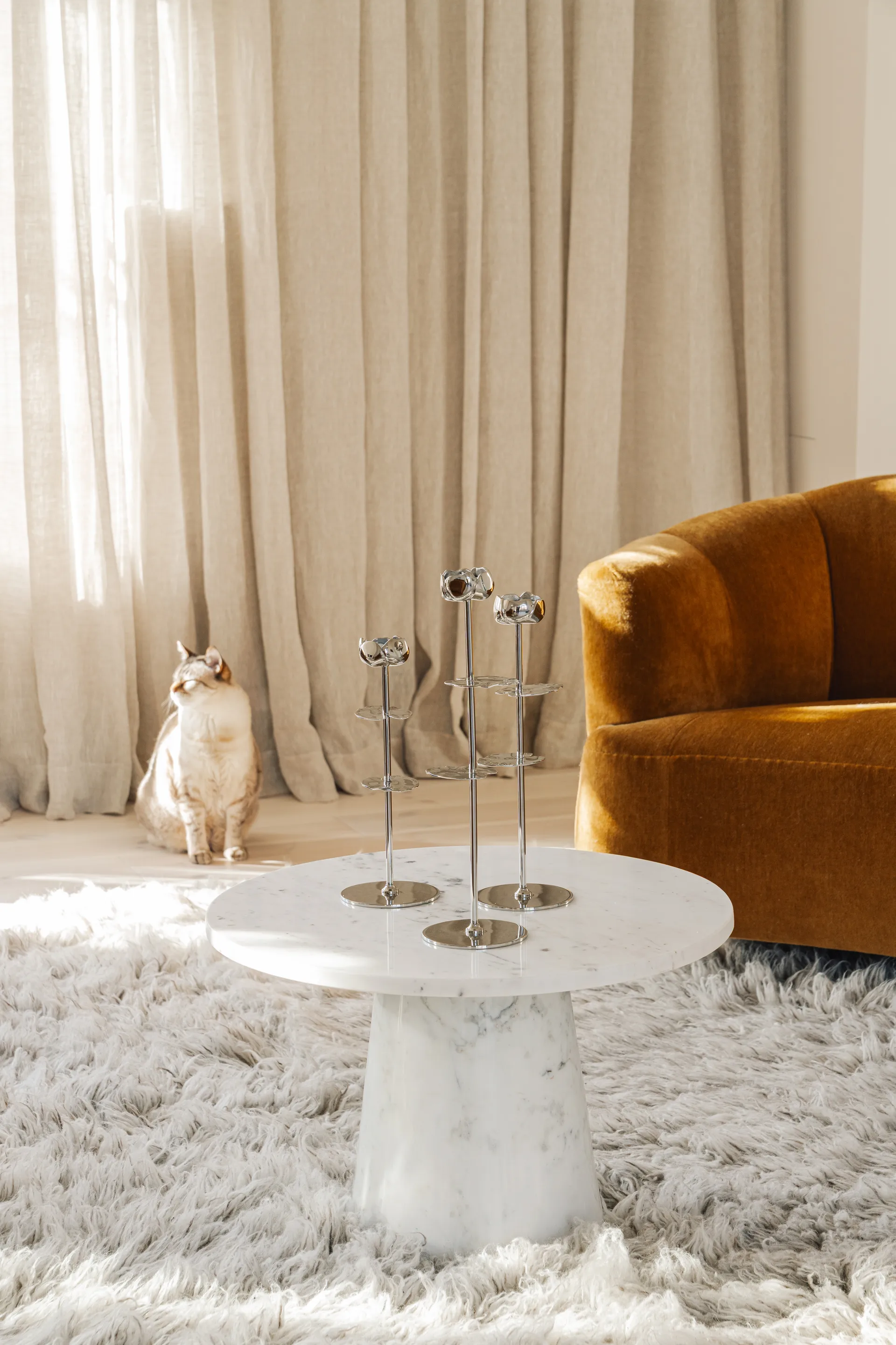 닌페아 알타 캔들스틱 30 cm, Nickel-plated brass Hilke Collection | 힐케 콜렉션