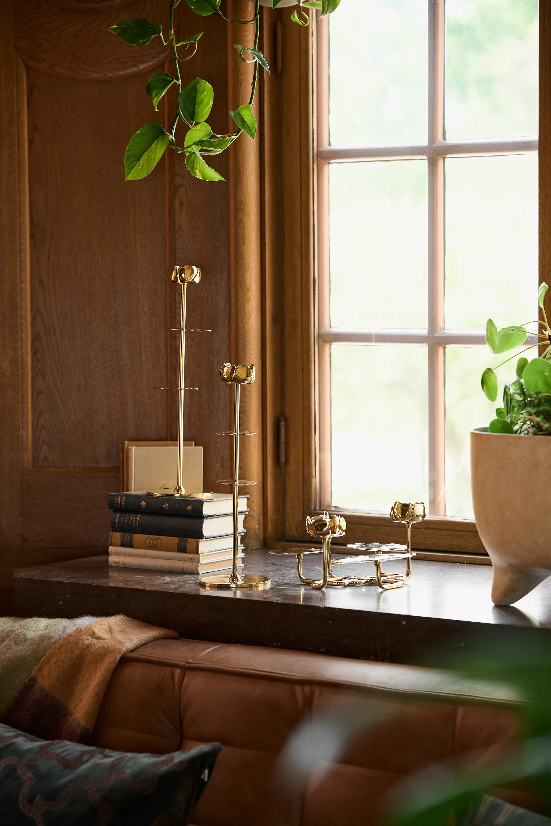 닌페아 알타 캔들스틱 35 cm, Brass Hilke Collection | 힐케 콜렉션