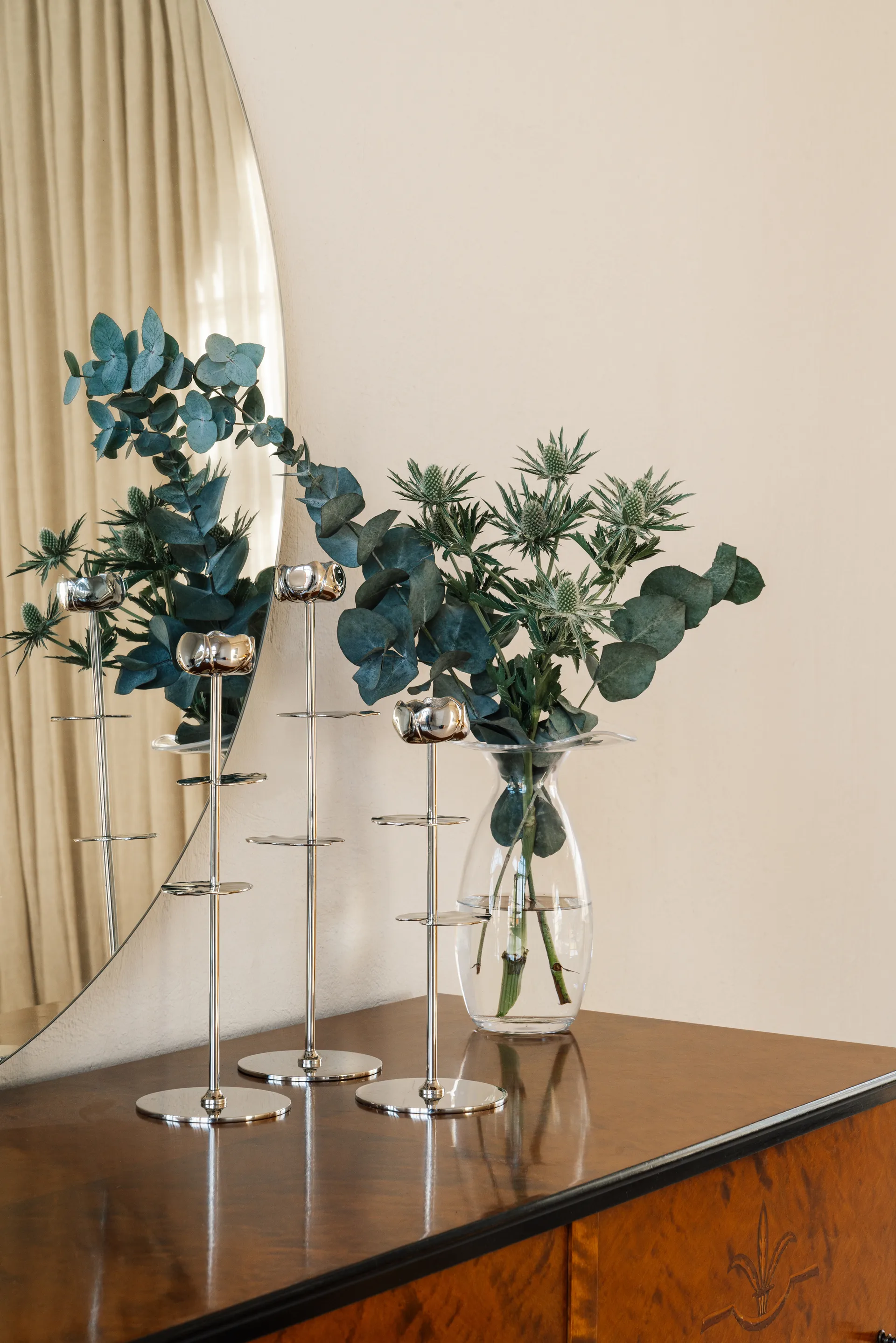 닌페아 알타 캔들스틱 40 cm, Nickel-plated brass Hilke Collection | 힐케 콜렉션