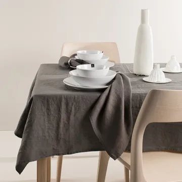 선샤인 테이블보 140x250 cm - Charcoal (dark grey) - Himla | 힘라