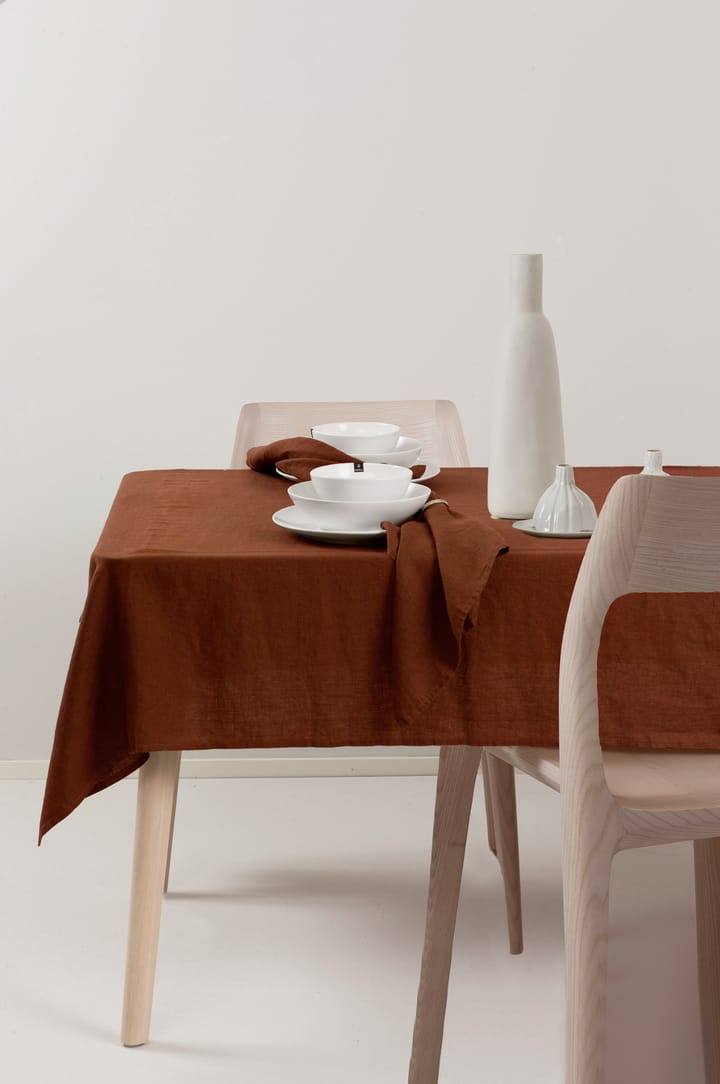 선샤인 테이블보 145x330 cm, Rustique (brown) Himla | 힘라
