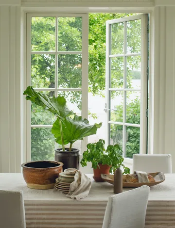 리비에라 테이블 클로스 145x330 cm - Sand - Himla | 힘라