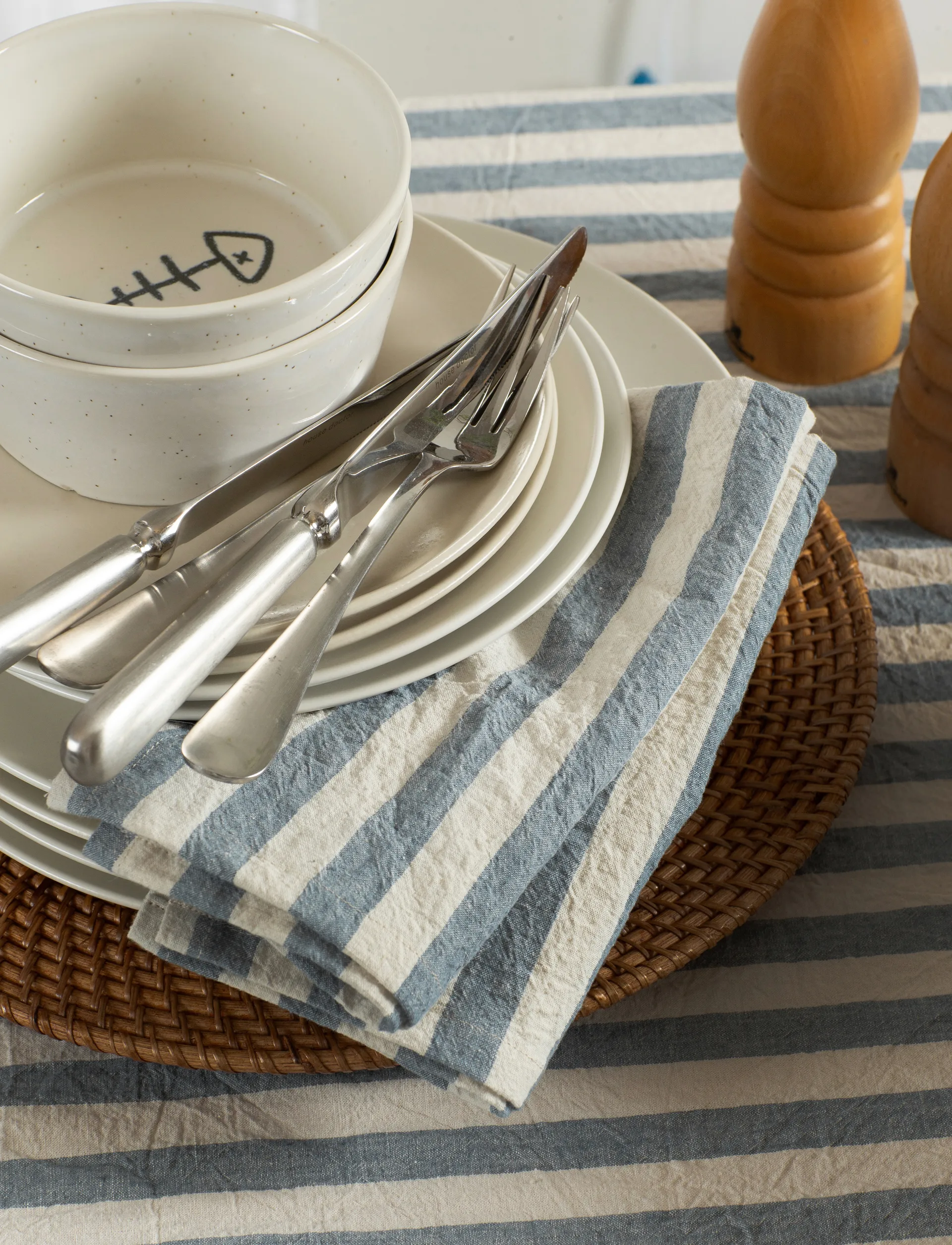 리비에라 패브릭 냅킨 45x45 cm 4개 세트, Azure Himla | 힘라