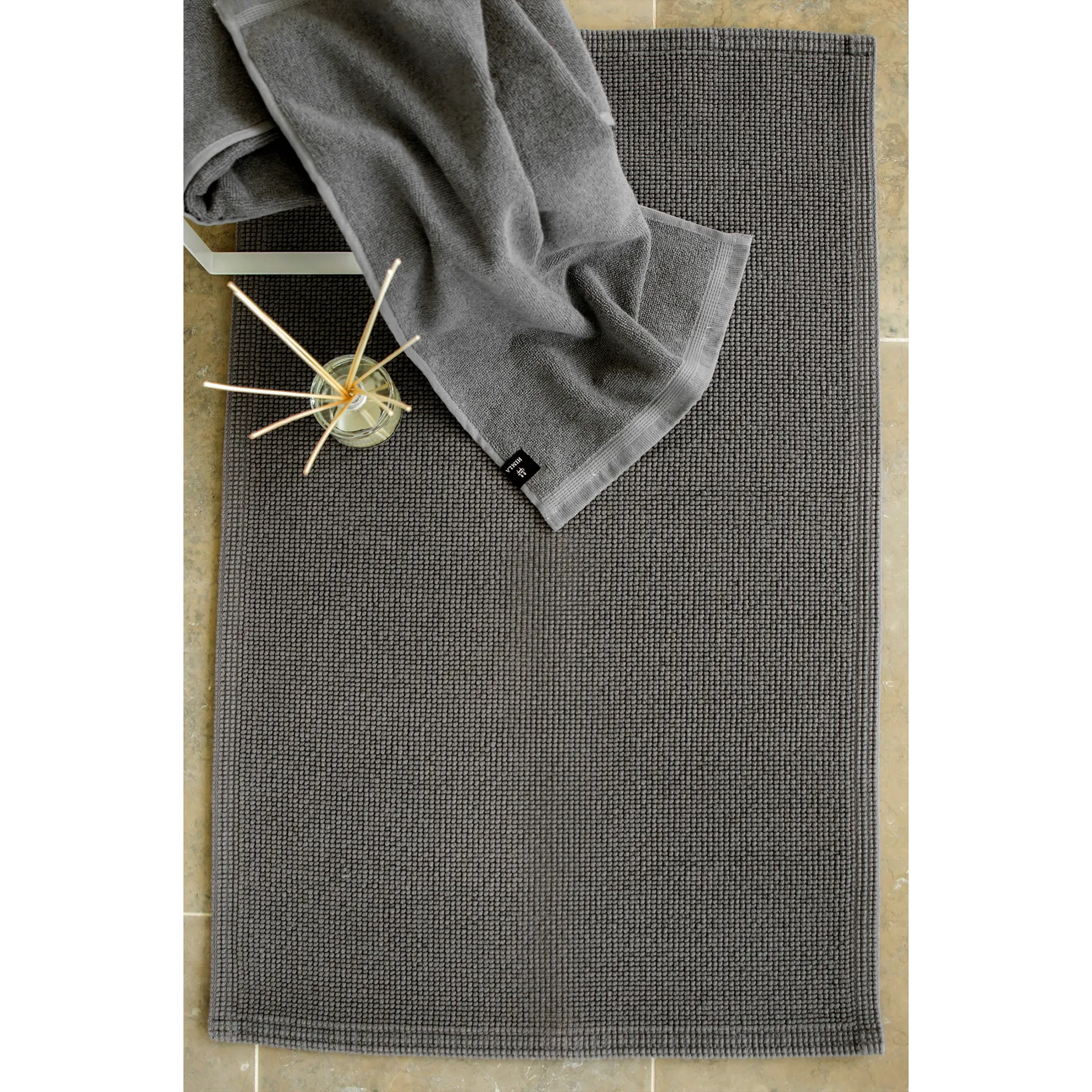 러브 욕실 매트 70x110 cm, Nickel (grey) Himla | 힘라