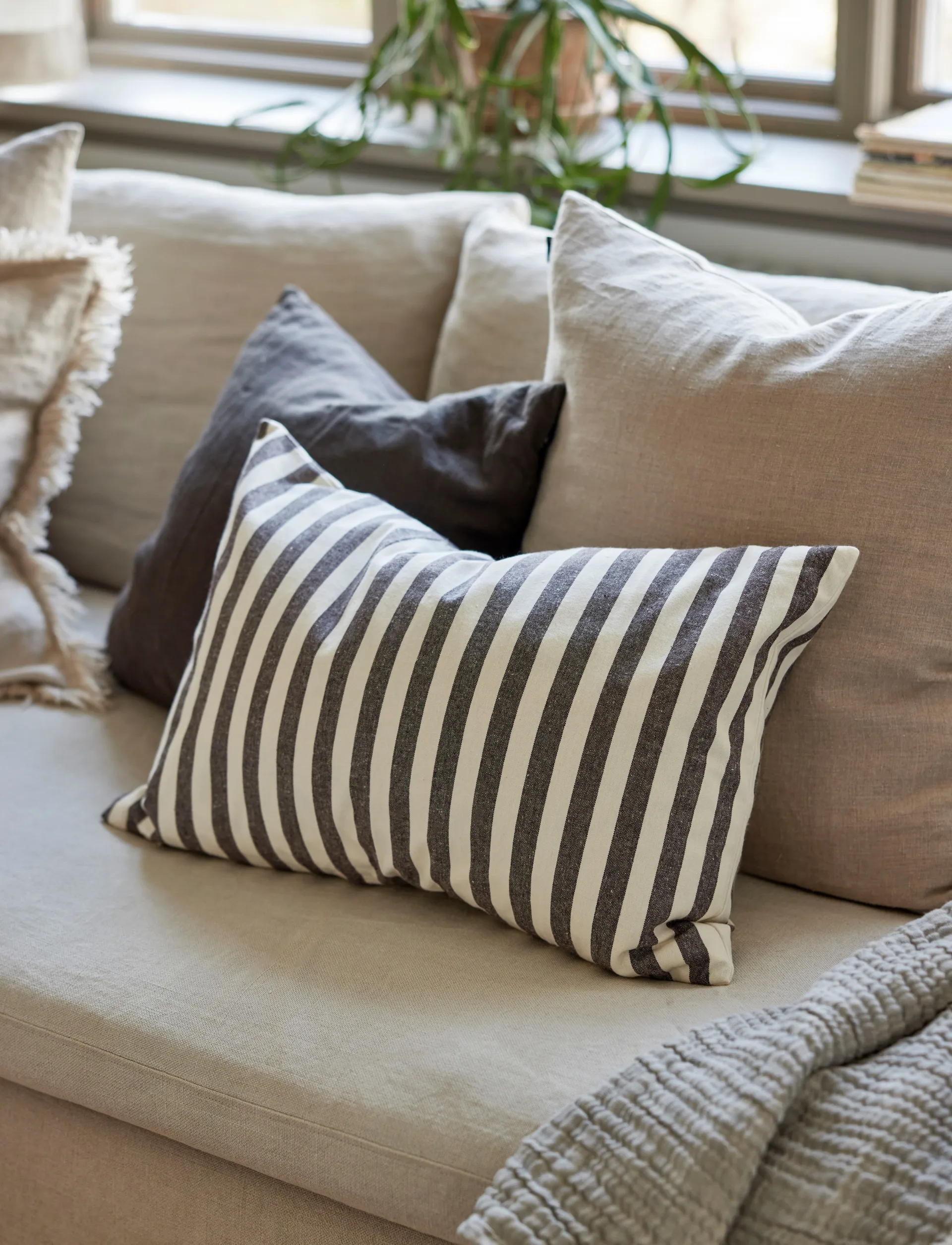 브르타뉴 쿠션 커버, Chocolate, 40x60 cm Himla | 힘라