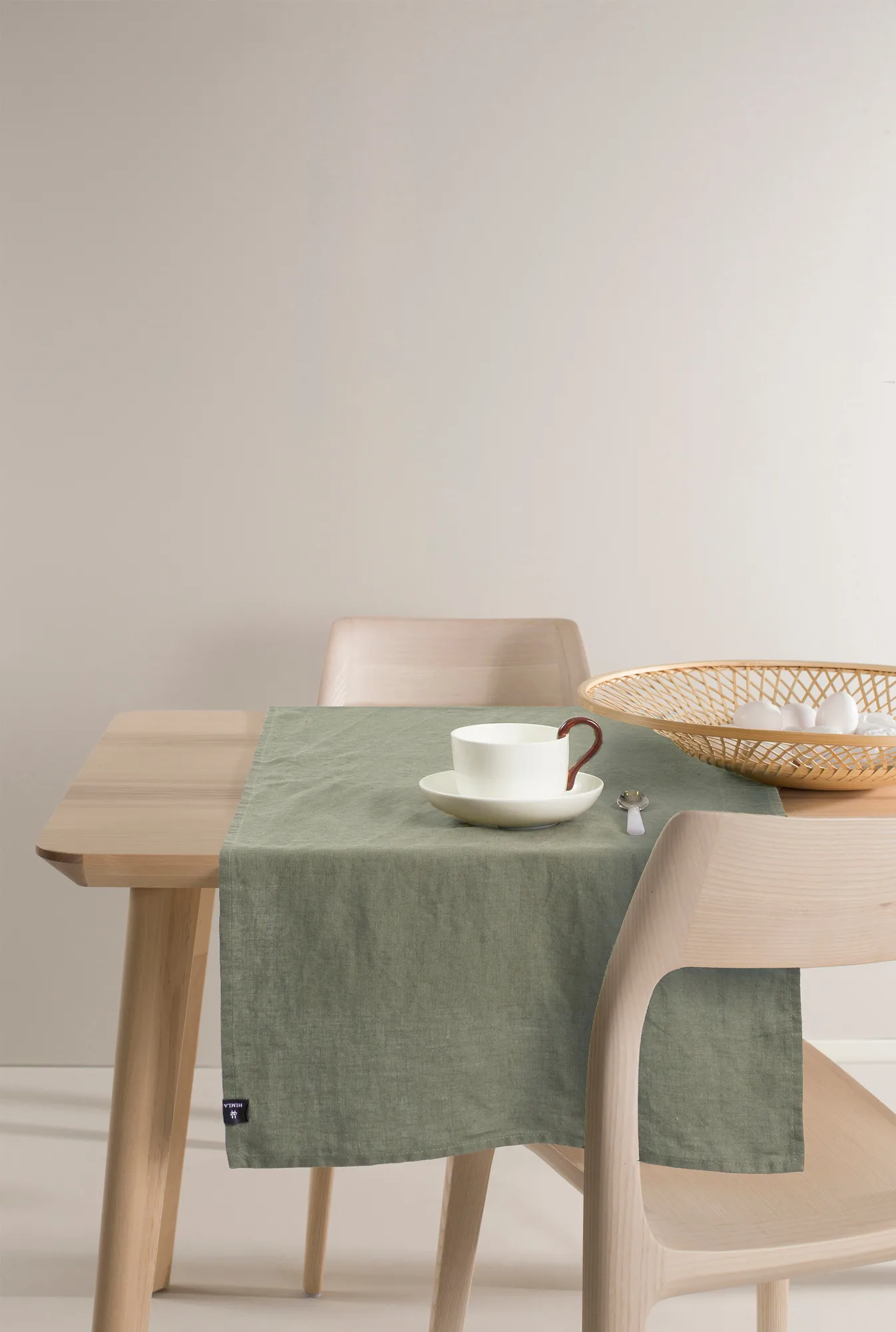 선샤인 테이블 러너, Sage Himla | 힘라