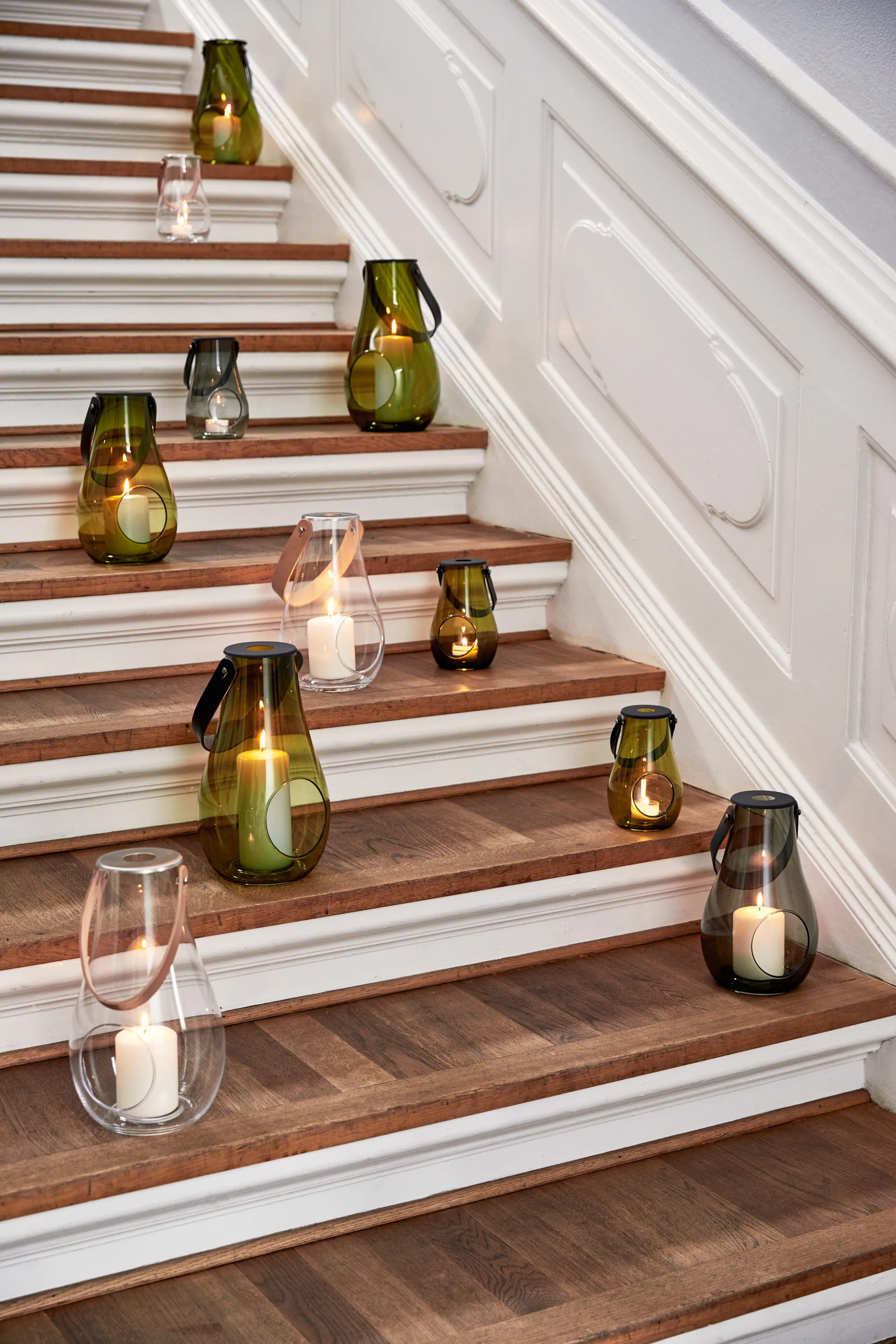 디자인 위드 라이트 캔들홀더 올리브 그린, 25 cm Holmegaard | 홀메가르드