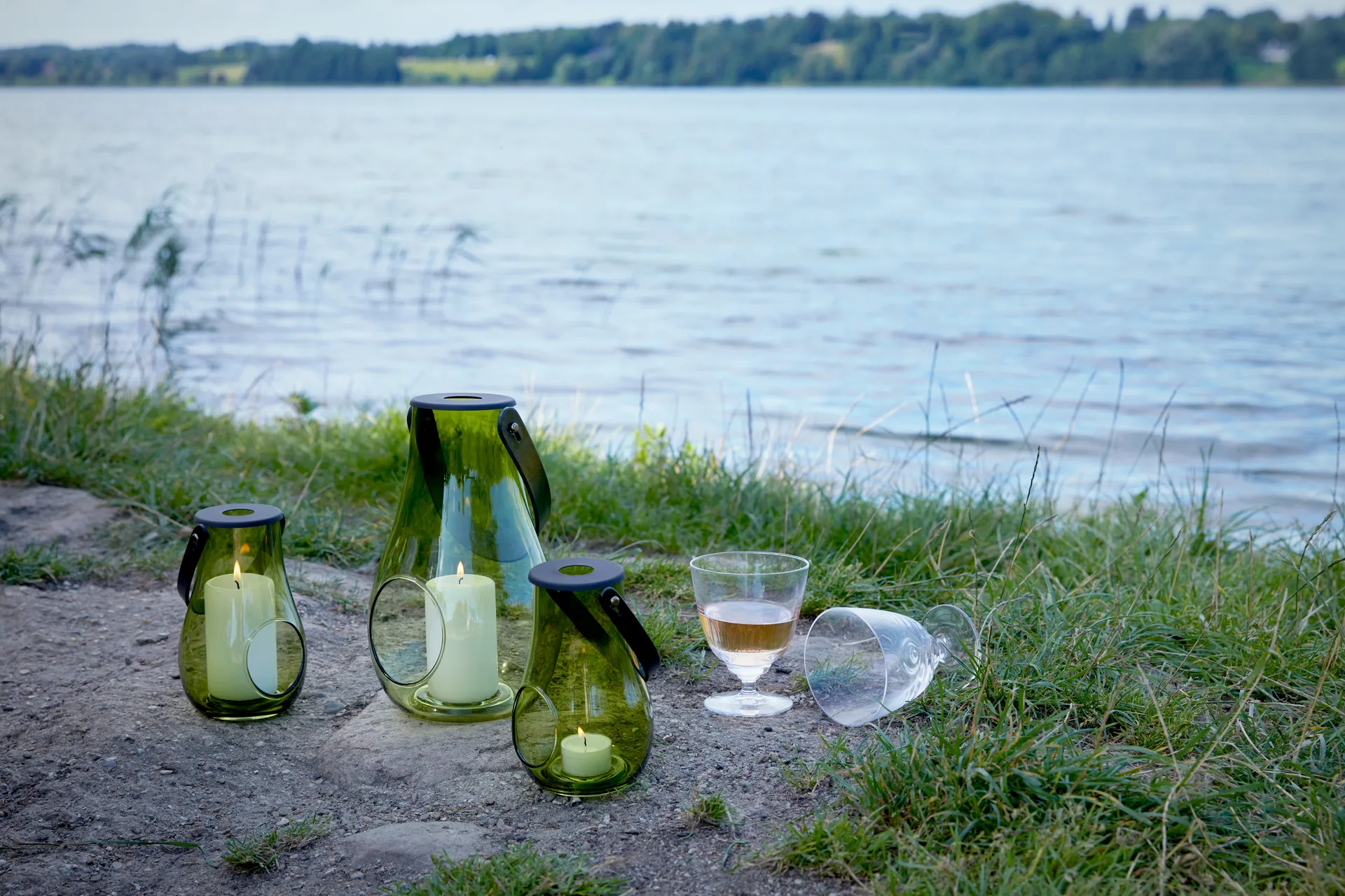 디자인 위드 라이트 캔들홀더 올리브 그린, 25 cm Holmegaard | 홀메가르드