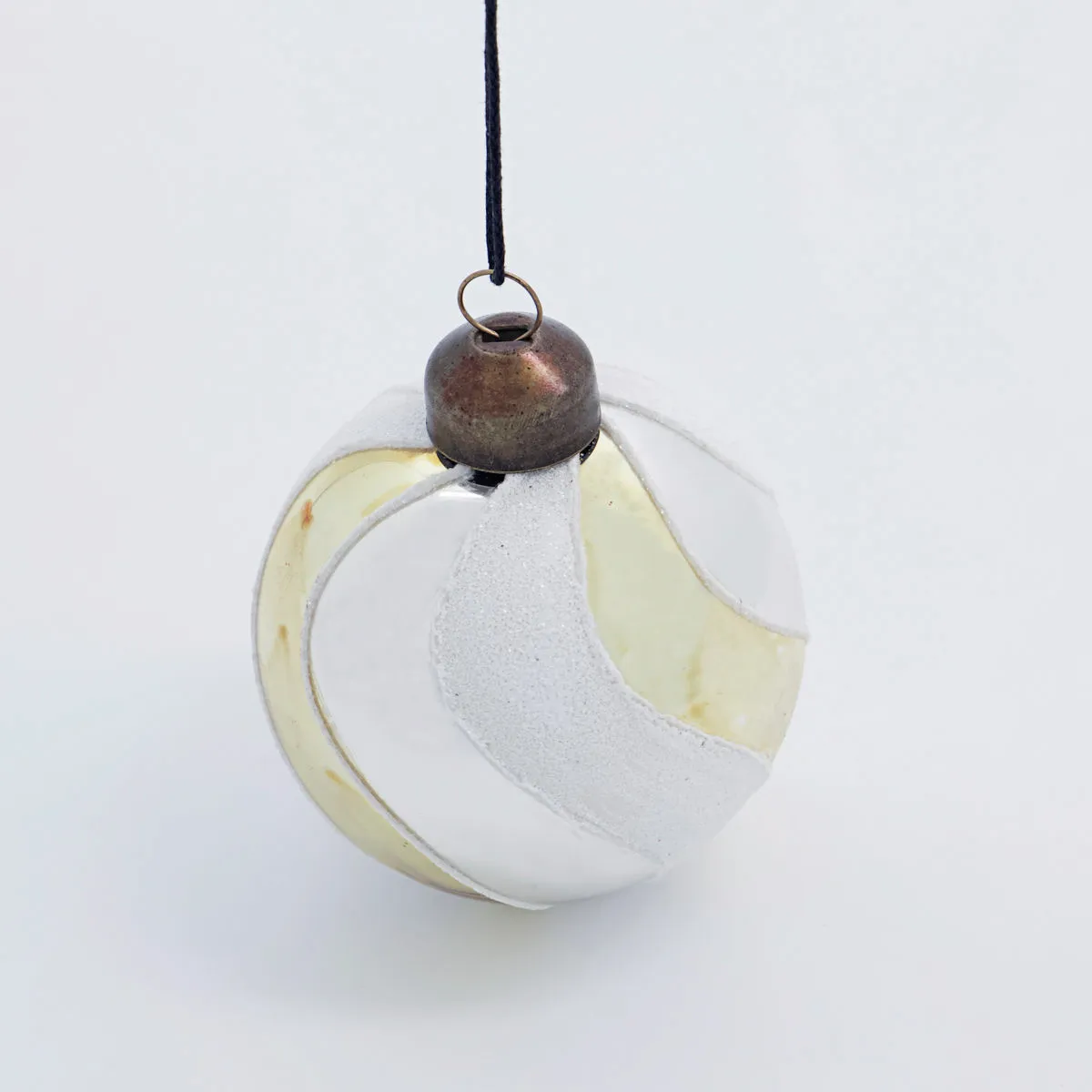 글로위 크리스마스 트리 바우블 Ø6 cm 6개 세트, Gold House Doctor | 하우스닥터