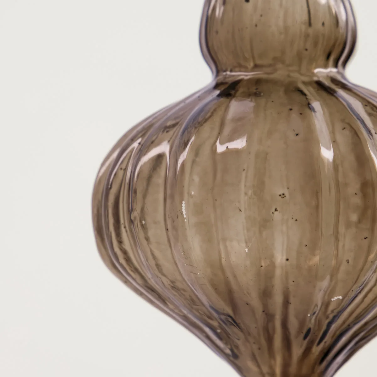 플루티드 크리스마스 바우블 Ø6.5 cm 2 pieces, Amber House Doctor | 하우스닥터