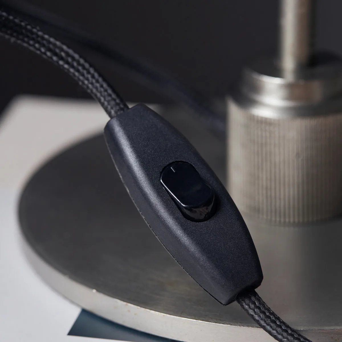 보스톤 테이블 조명, Gunmetal House Doctor | 하우스닥터