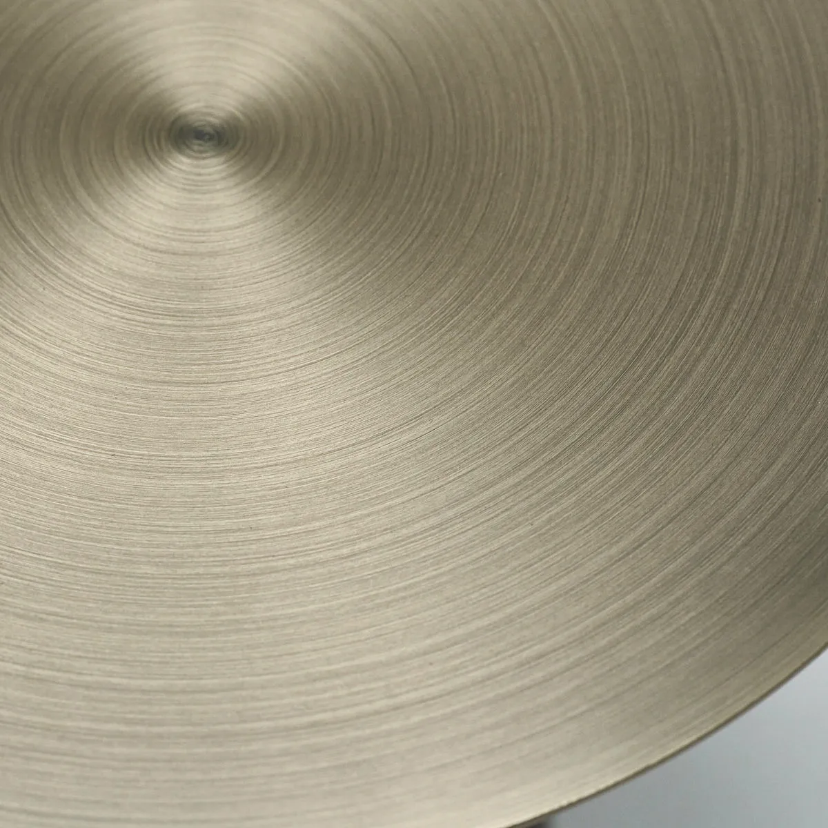 태커 무선 테이블 조명, Gunmetal House Doctor | 하우스닥터