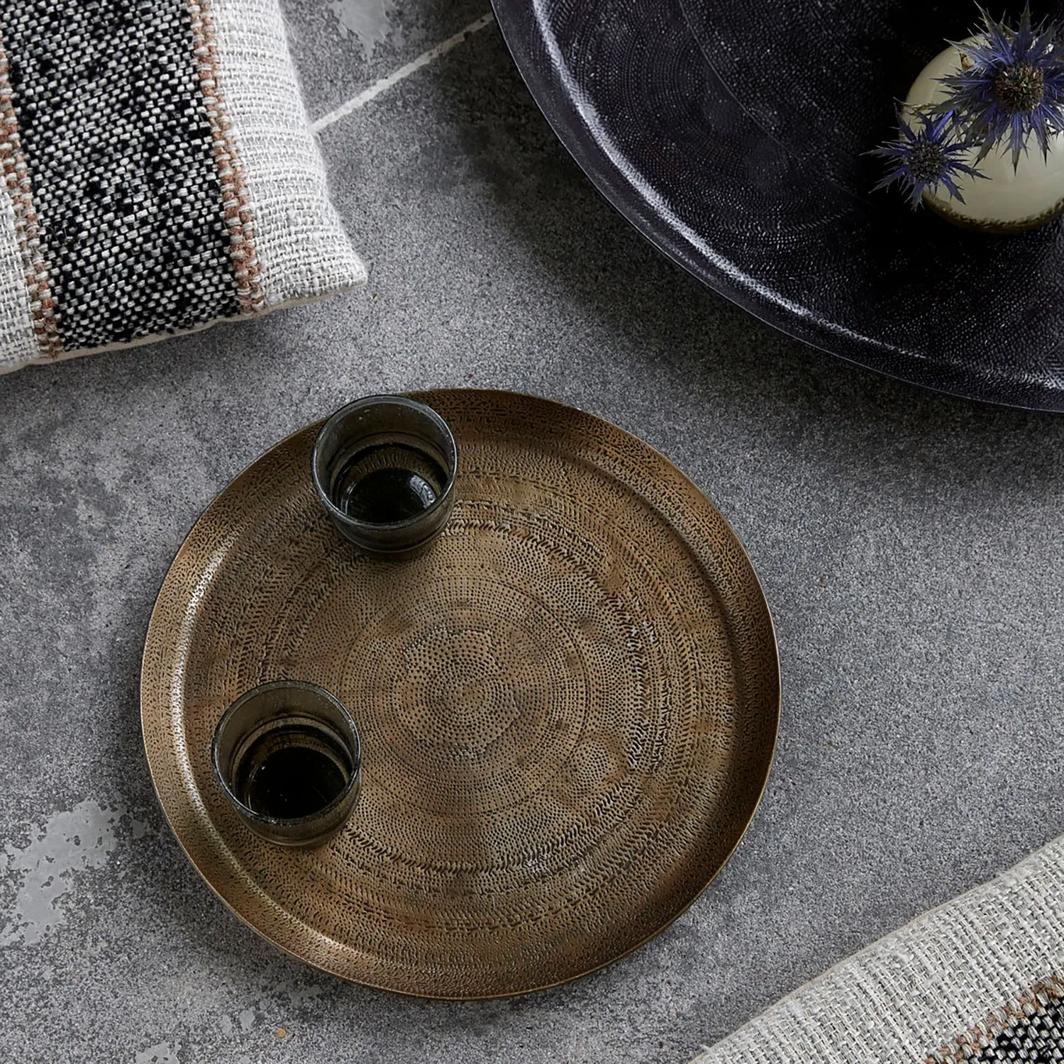 Jhansi 장식용 메탈 트레이 Ø29 cm, brass House Doctor | 하우스닥터