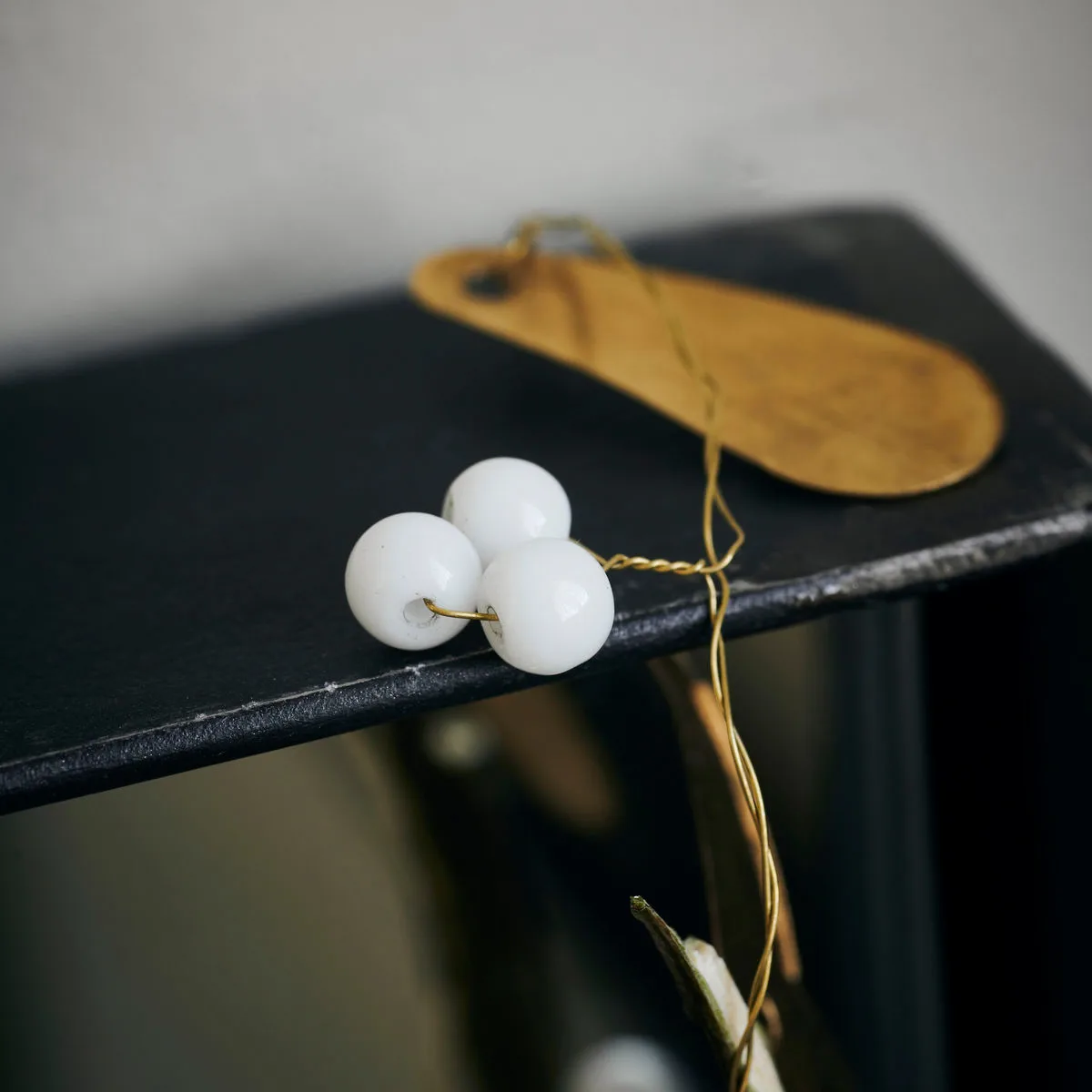 Mistletoe 가랜드 2.5 m, antique brass House Doctor | 하우스닥터