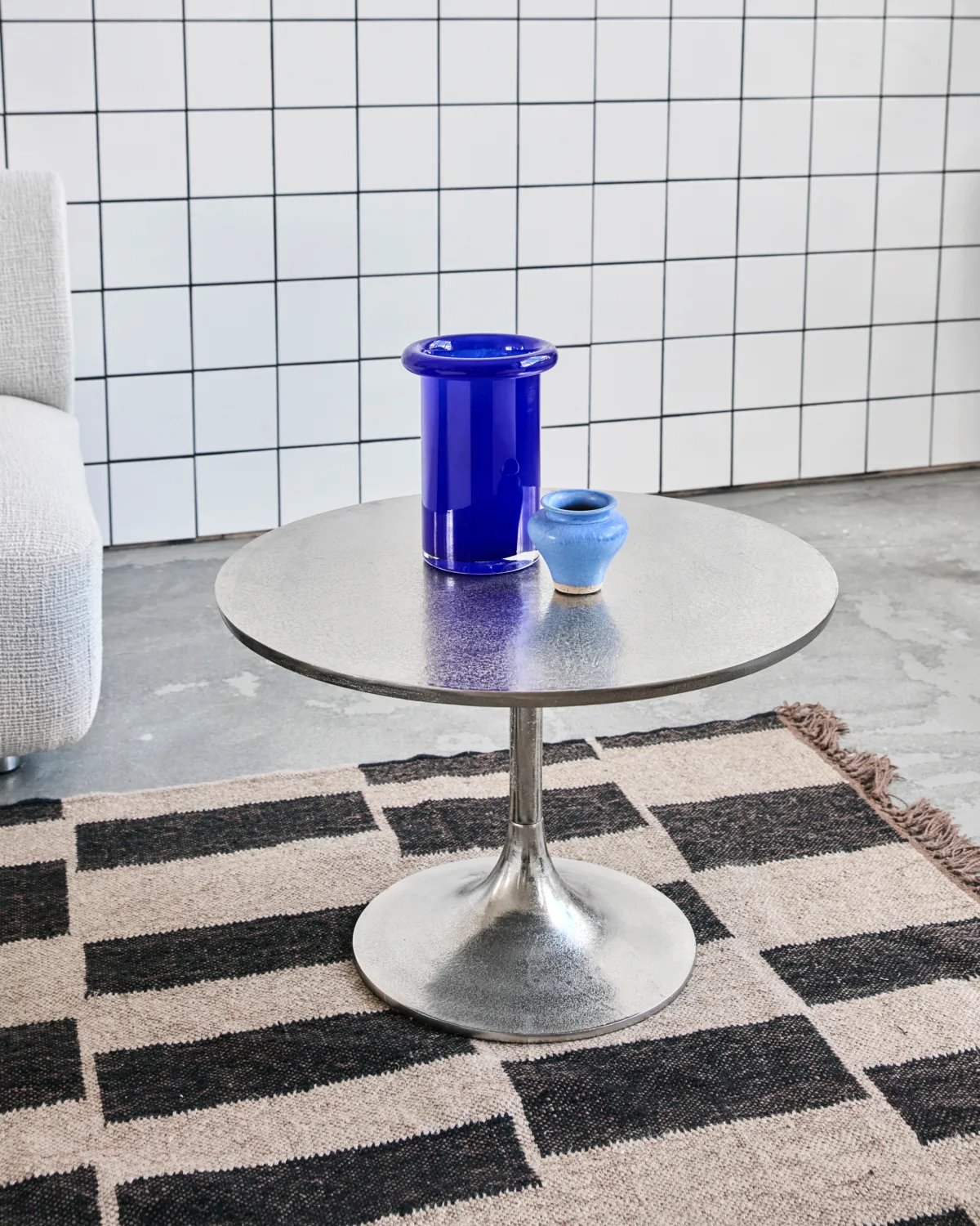 팬 사이드 테이블, Silver finish House Doctor | 하우스닥터