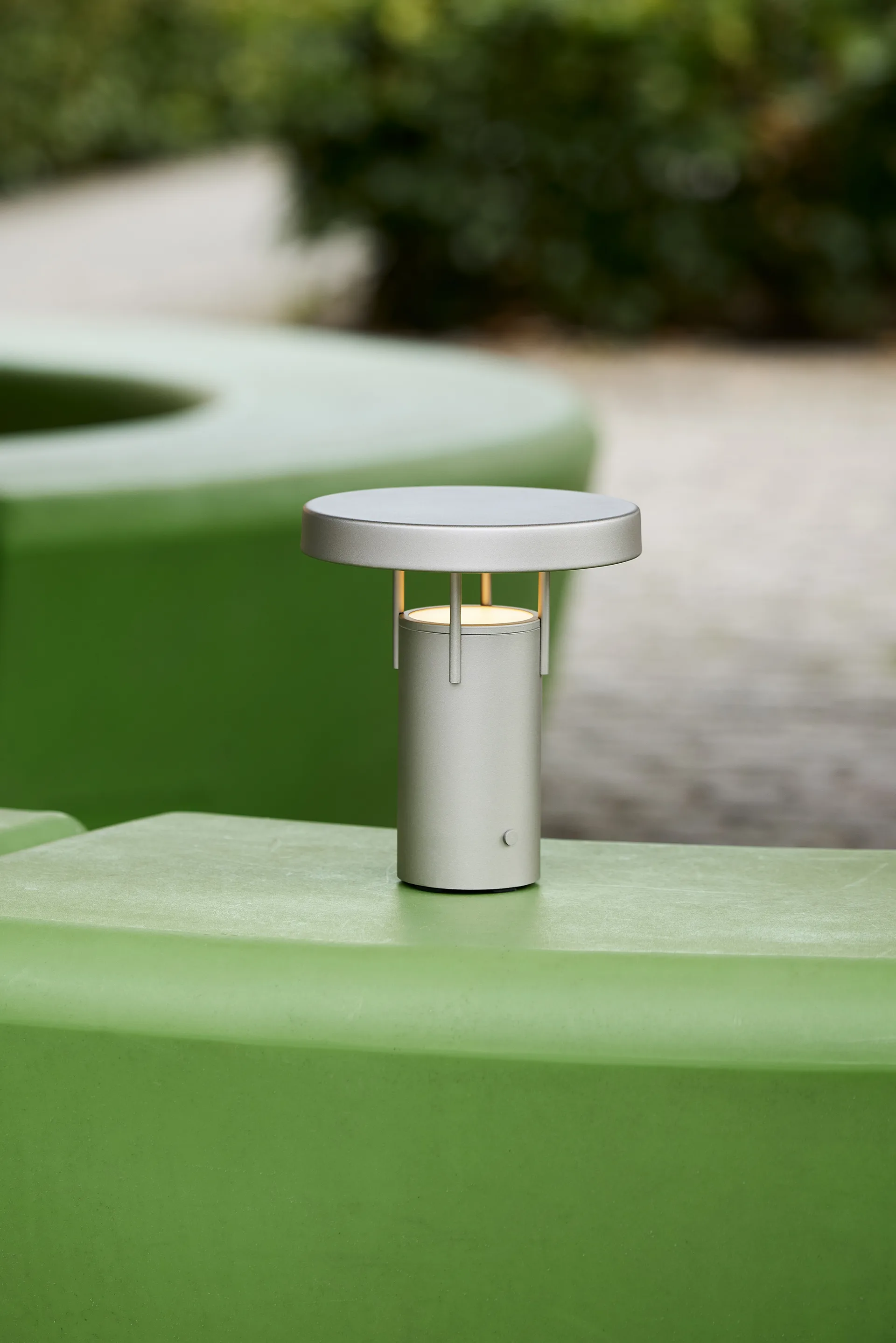 브링미 미니 무선 테이블 조명, Metallic sand 휩시 인테리어