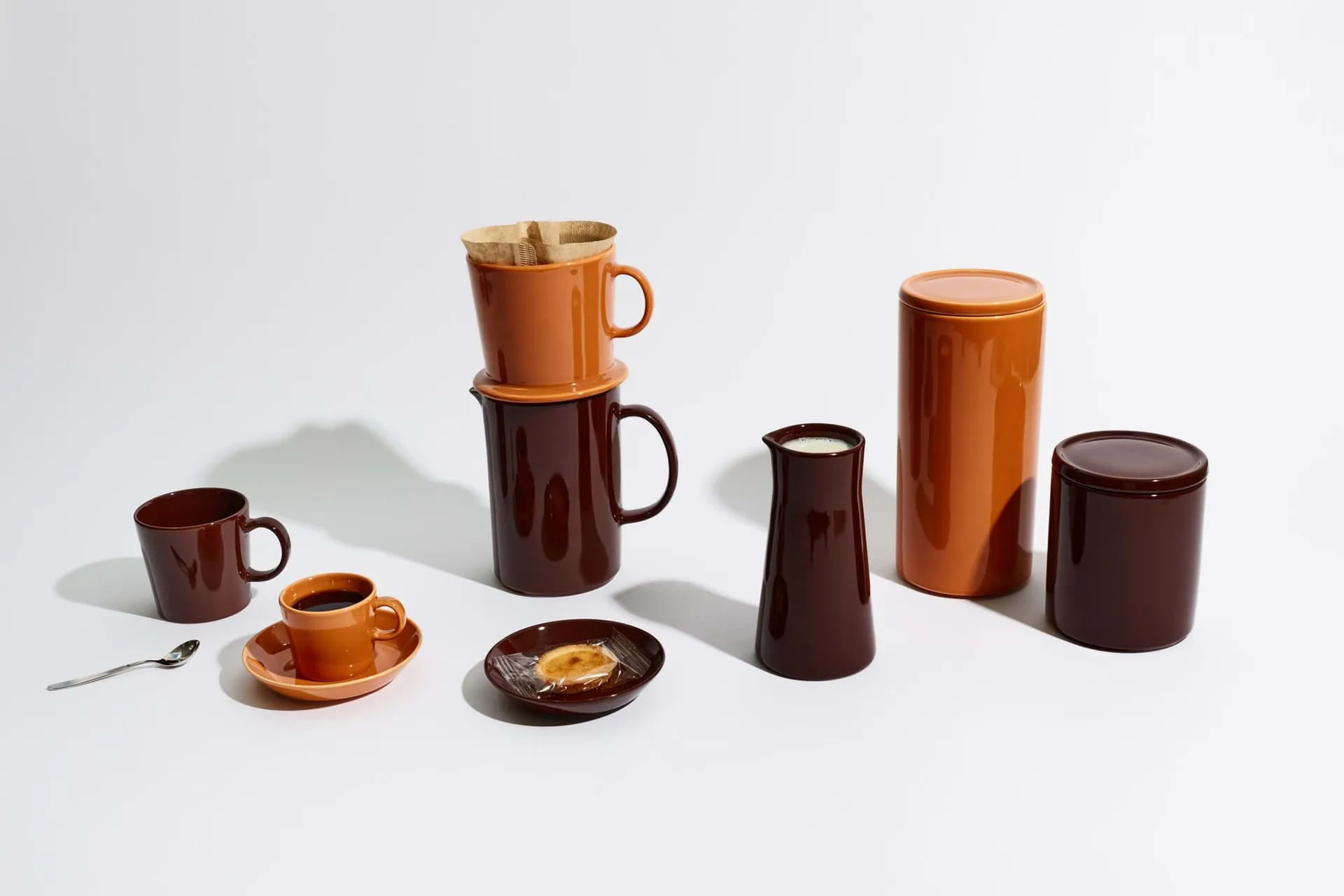 떼에마 사이드 플레이트, 에스프레소, 12 cm Iittala | 이딸라