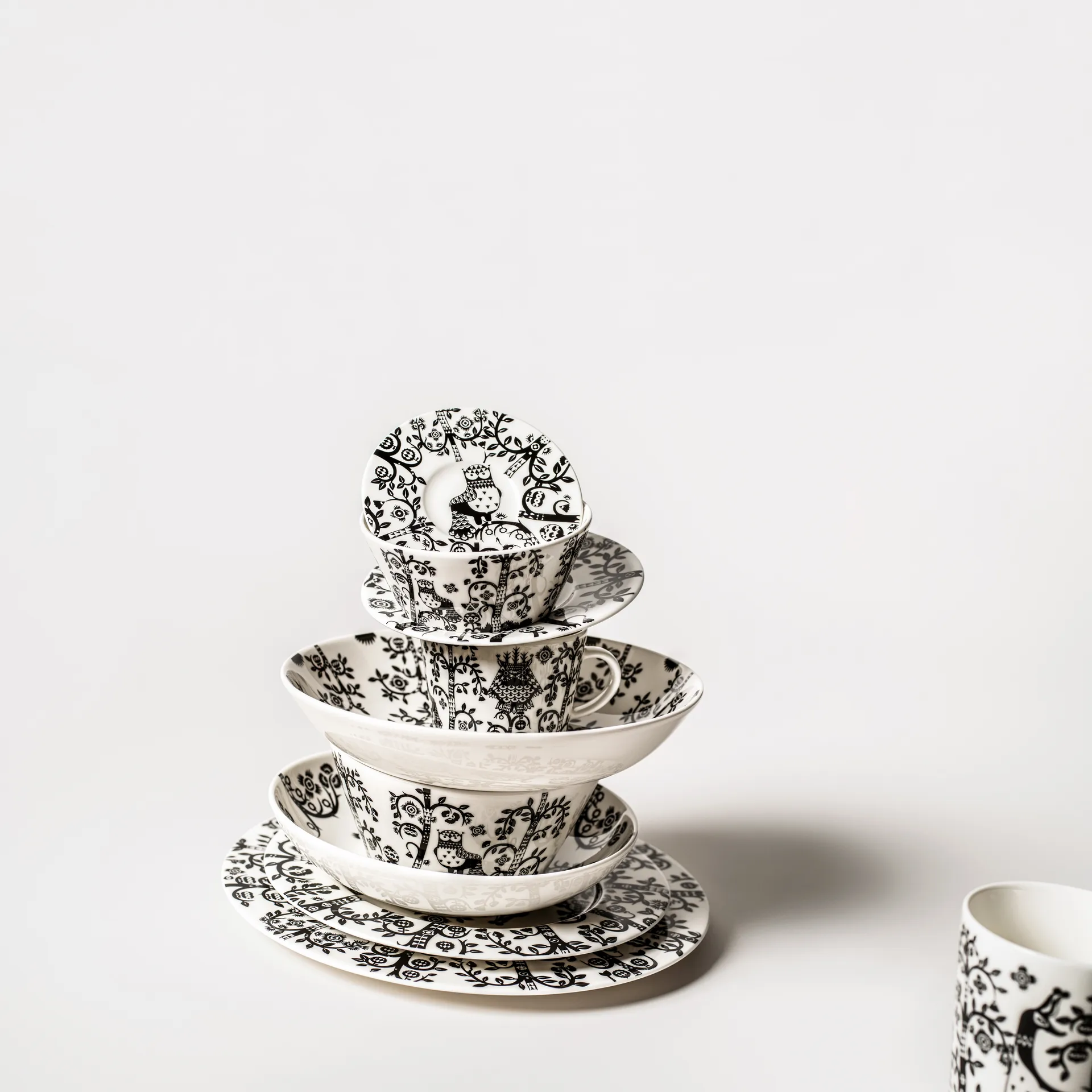 따이가 플레이트 Ø16 cm, Black Iittala | 이딸라