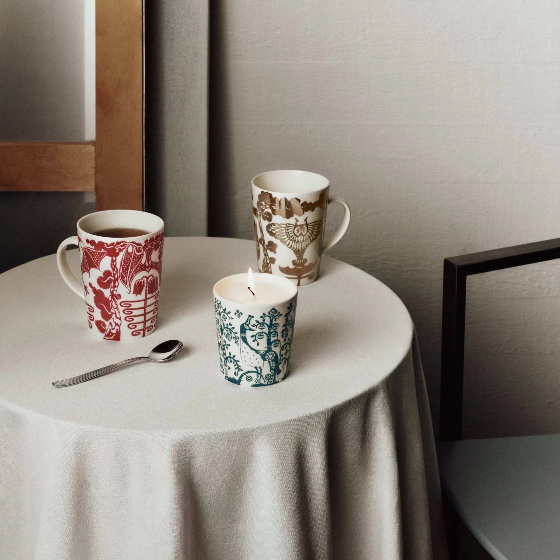 따이가 머그 40 cl 기프트 세트, Yö 거석 레드 Iittala | 이딸라