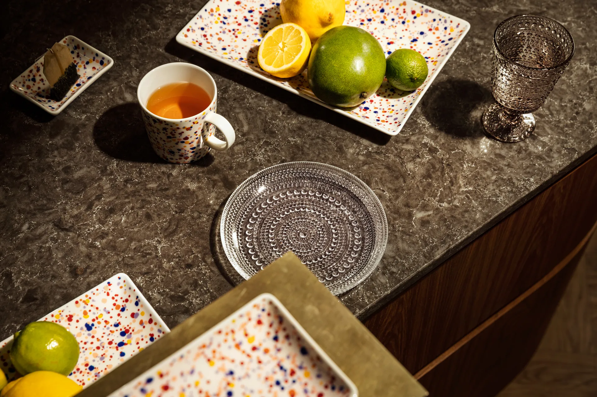오이바 토이까 헬레 A4 접시 21x29 cm, Ametist Iittala | 이딸라