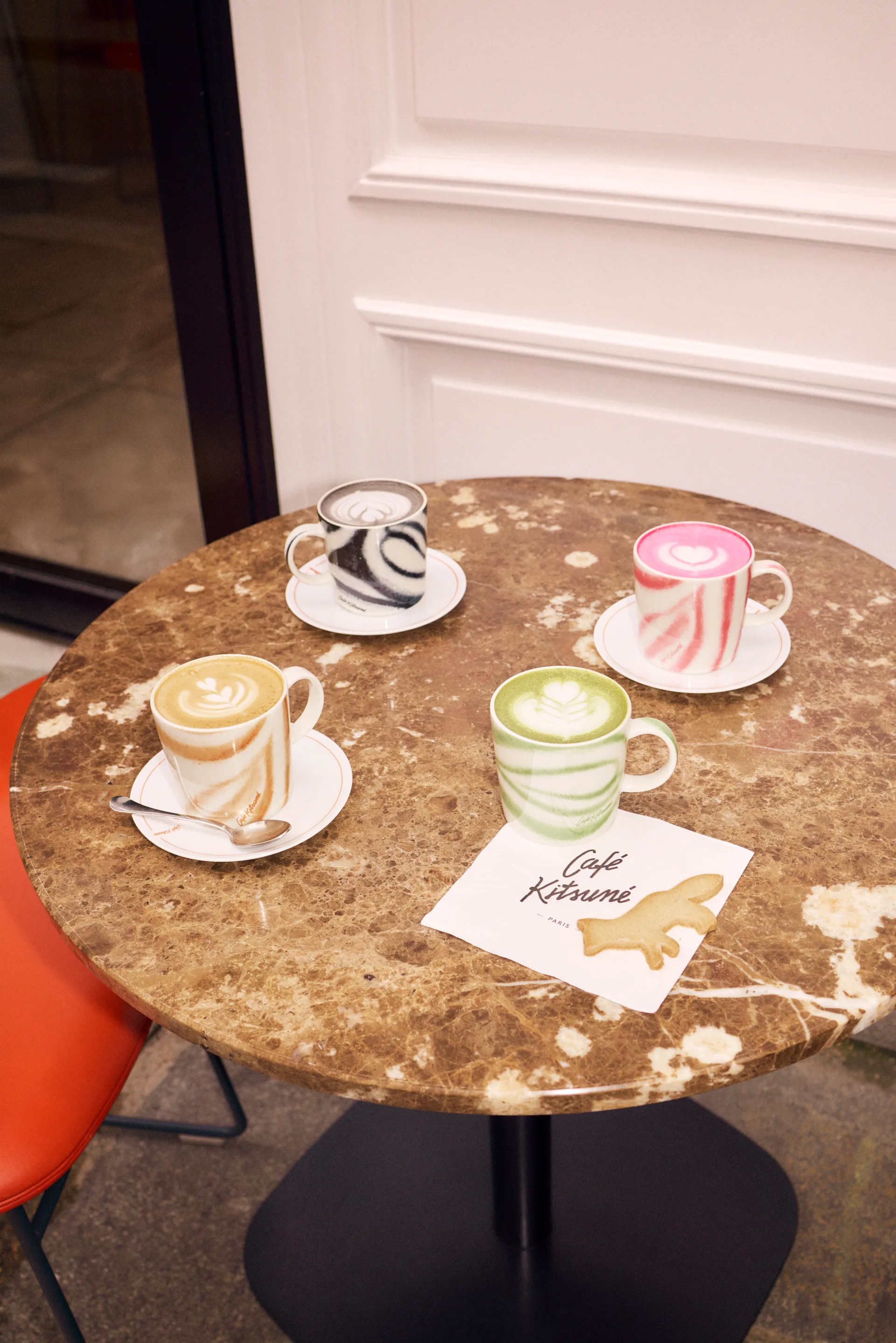 카페 키츠네 X 이딸라 머그 30 cl, Sesame Iittala | 이딸라