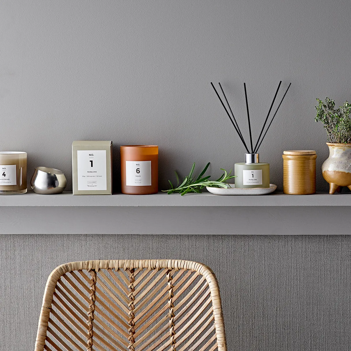 NO. 1 파슬리 라임 향초, 200 g + giftbox Illume x Bloomingville