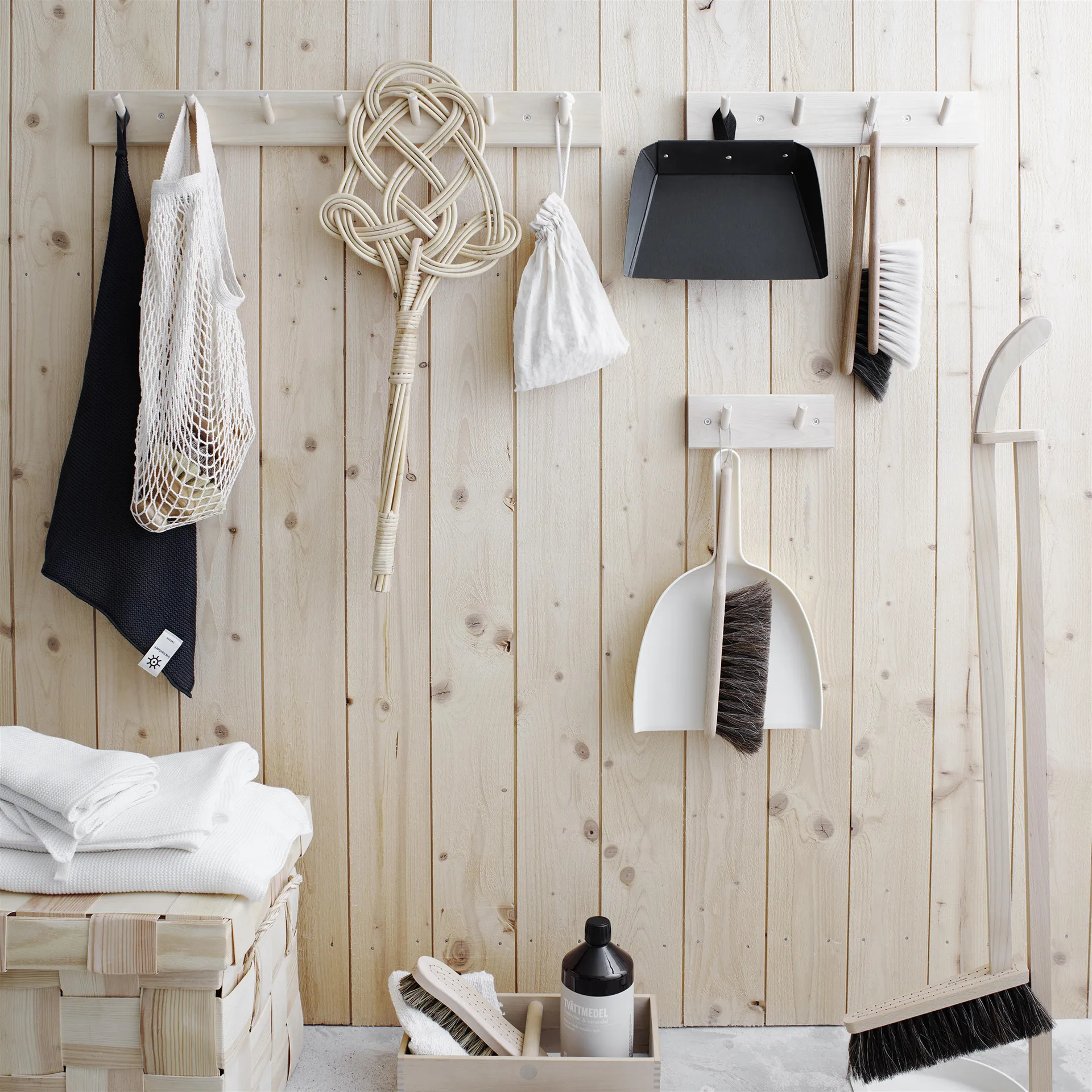 Knoppbräda 후크 렉 birch 우드, 4 hooks Iris hantverk | 이리스한트베르크