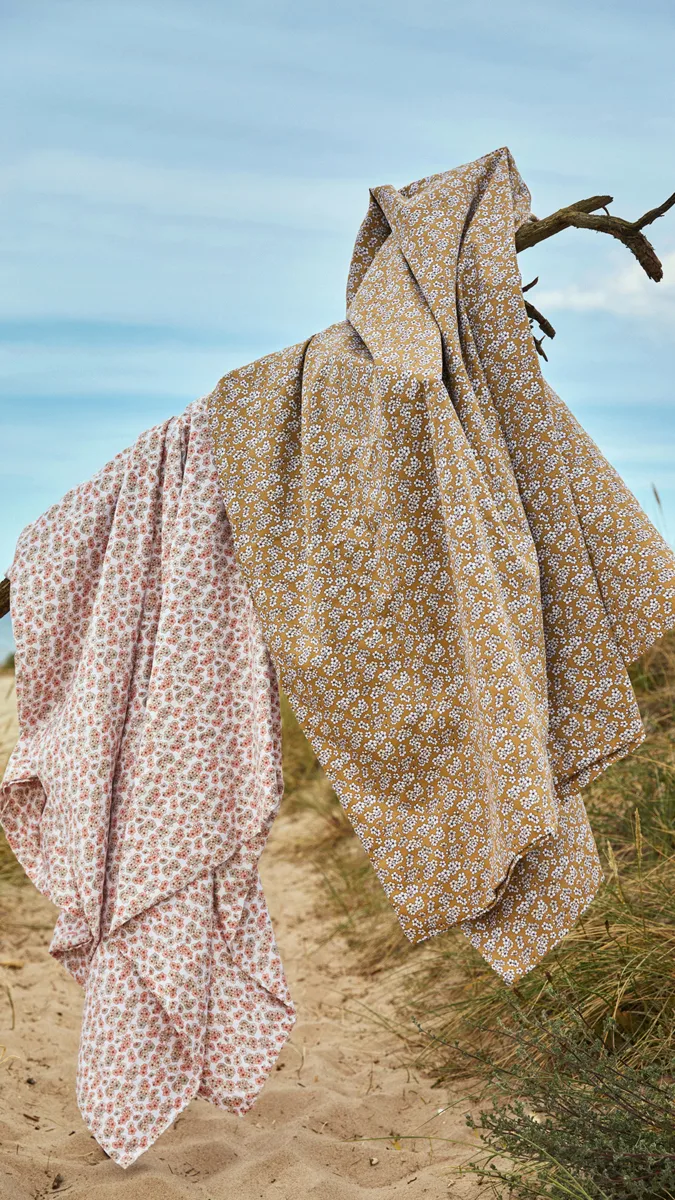 Pleasant 침구 세트 150x210 cm, White-pink Juna | 주나