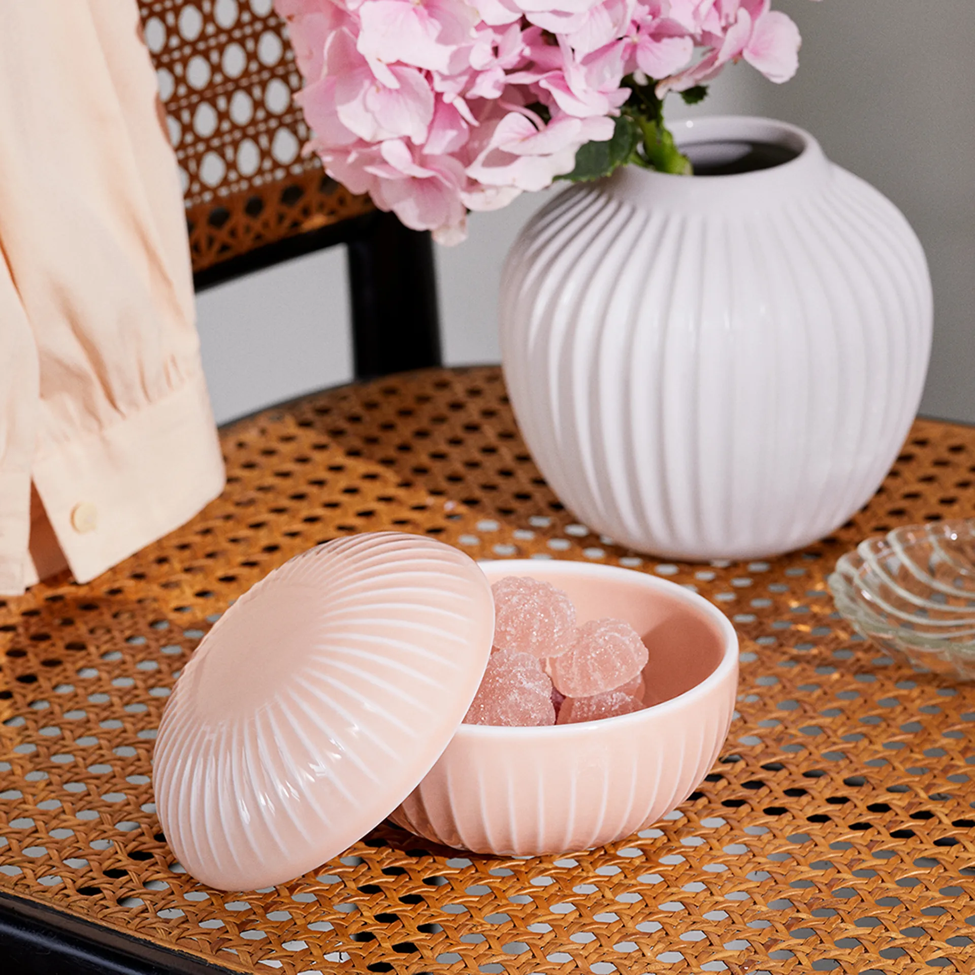 헤머쇼이 봉봉 병 Ø12 cm, Nude Kähler | 케흘러